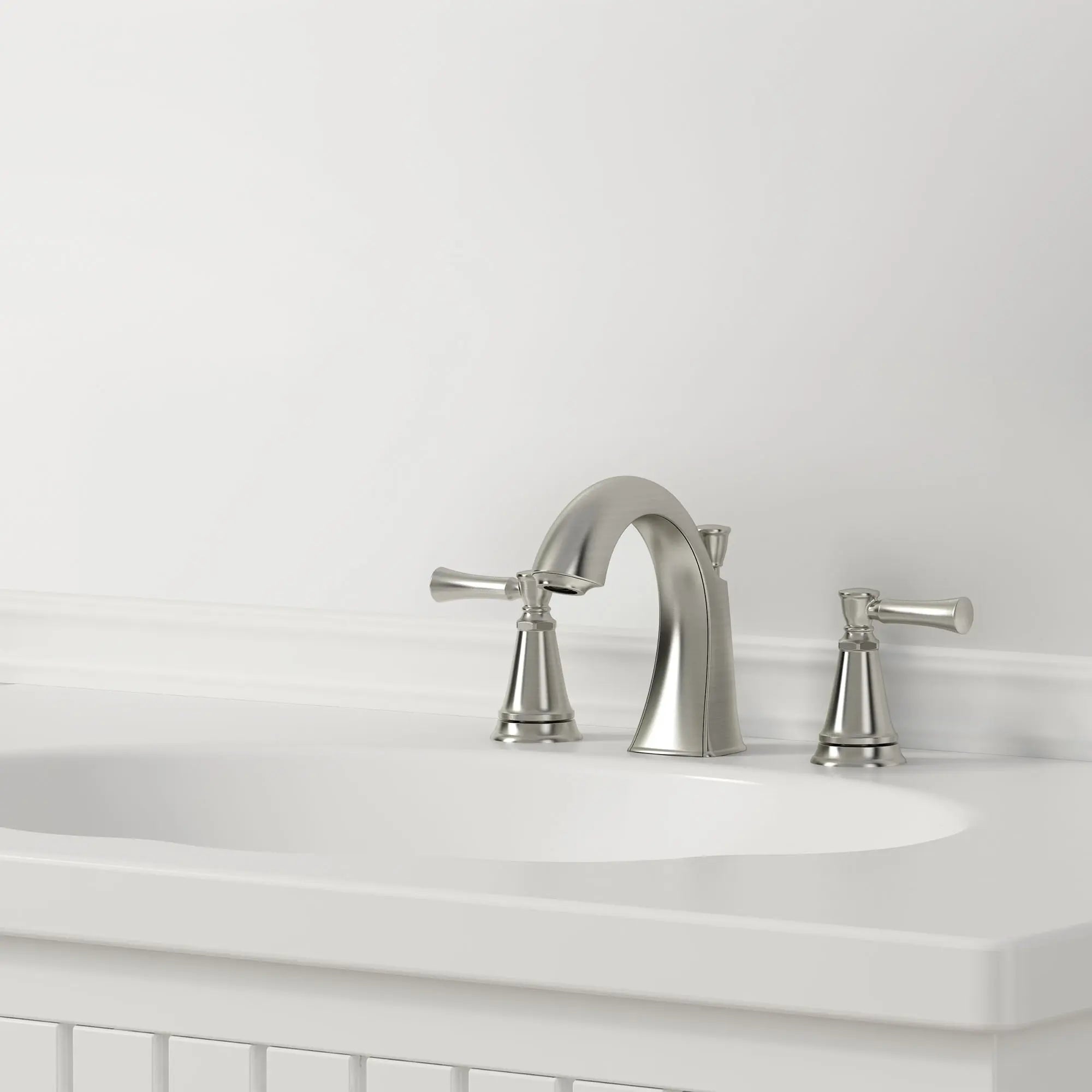 Chancellor® 8-Inch Widespread 2-Handle Bathroom Faucet 1.2 gpm/4.5 L/min With Lever Handles — thumbnail 2