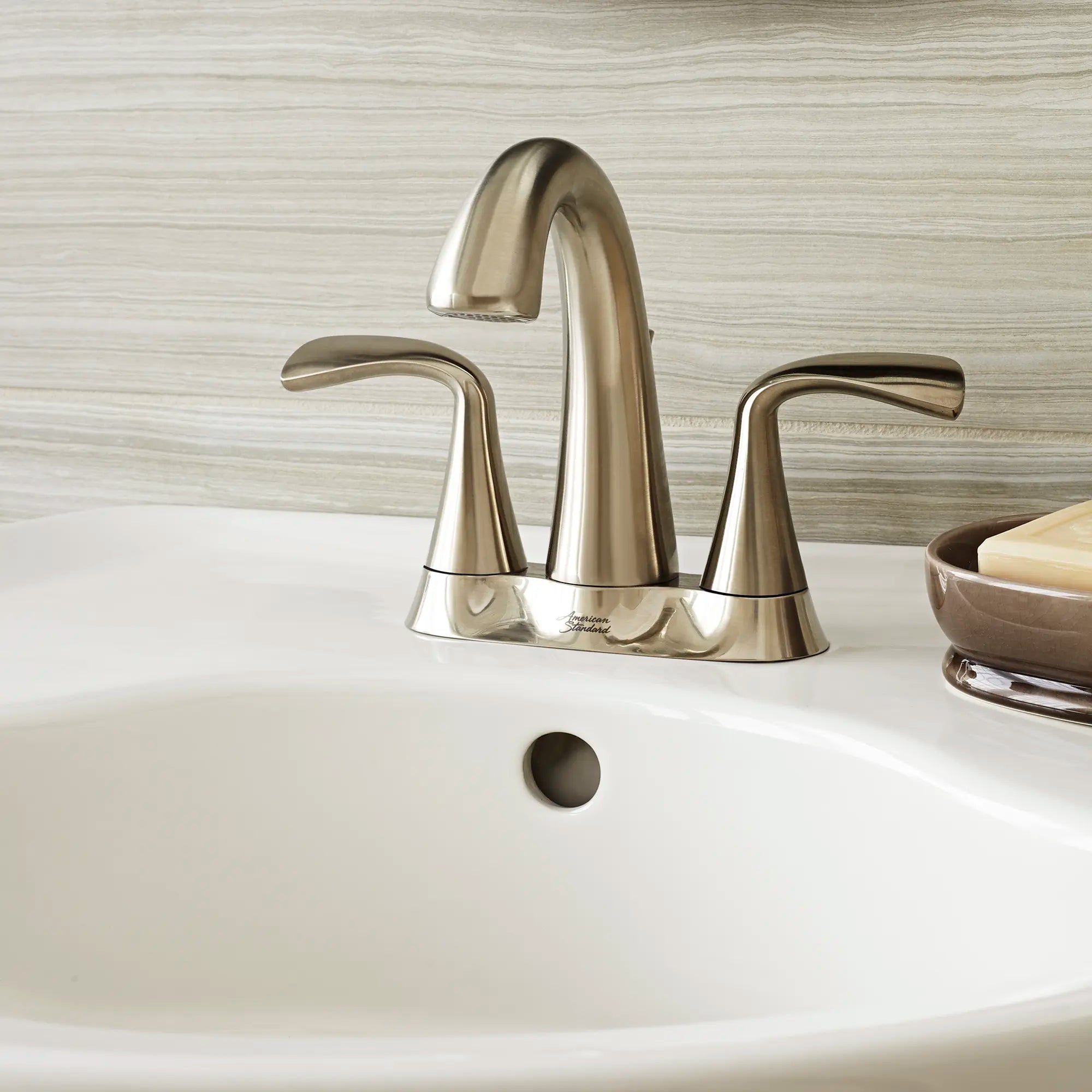 Fluent® 4-Inch Centerset 2-Handle Bathroom Faucet 1.2 gpm/4.5 L/min With Lever Handles — thumbnail 3