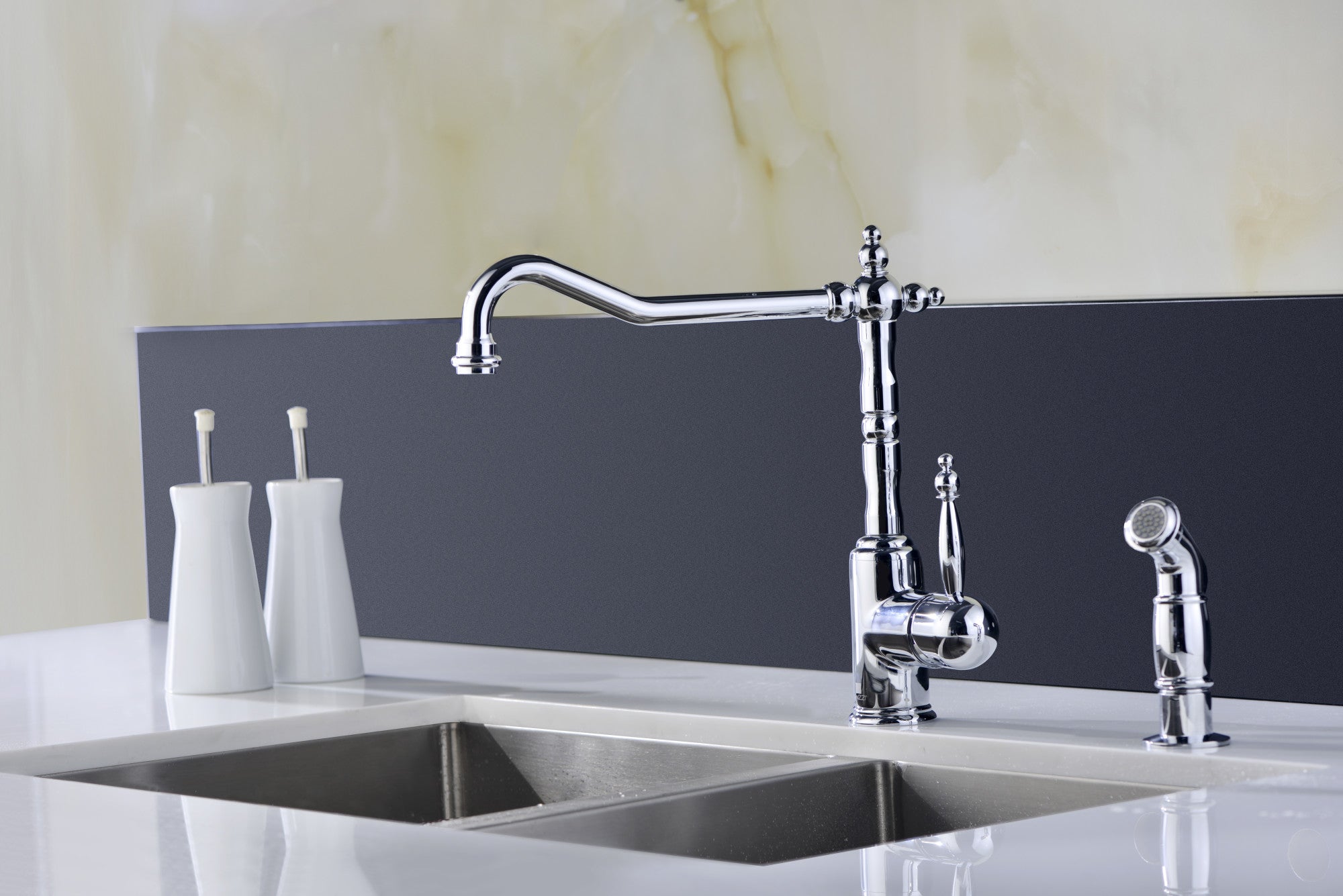 Locke Single-Handle Standard Kitchen Faucet with Side Sprayer in Polished Chrome — thumbnail 2