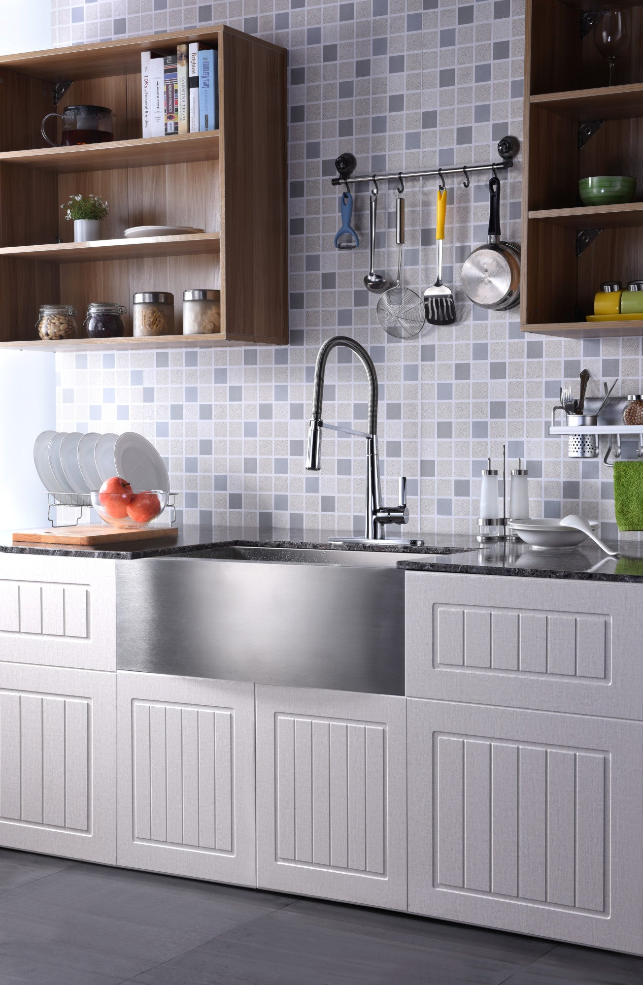 Apollo Single Handle Pull-Down Sprayer Kitchen Faucet in Polished Chrome — thumbnail 3