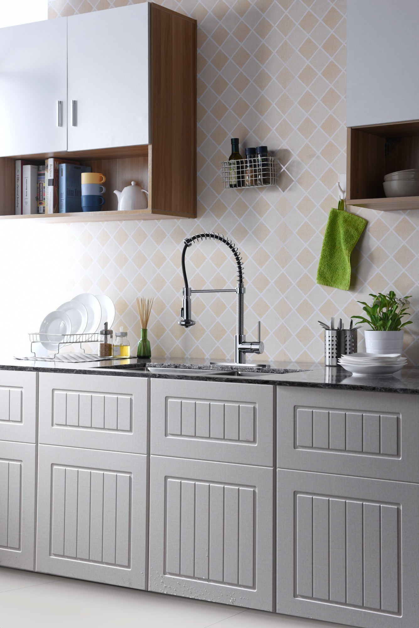 ANZZI Step Minimalist Kitchen Faucet, Single Handle Control, High Mobility Pull-Down Sprayer (9.5" Reach), Lead-Free Brass, cUPC Certified — thumbnail 3