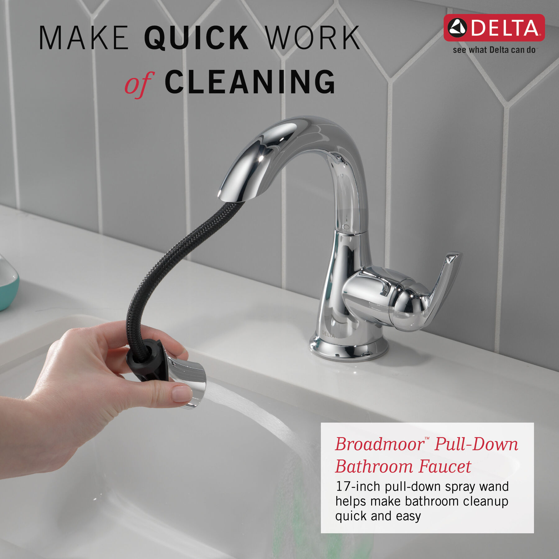 Single Handle Pull-Down Bathroom Faucet in Chrome — thumbnail 3