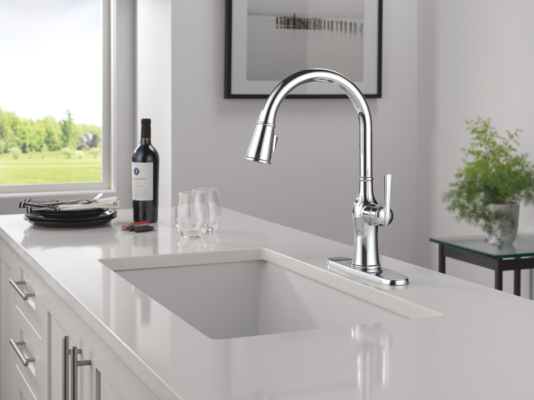 Single Handle Pull-Down Kitchen Faucet in Chrome 19733LF — thumbnail 3
