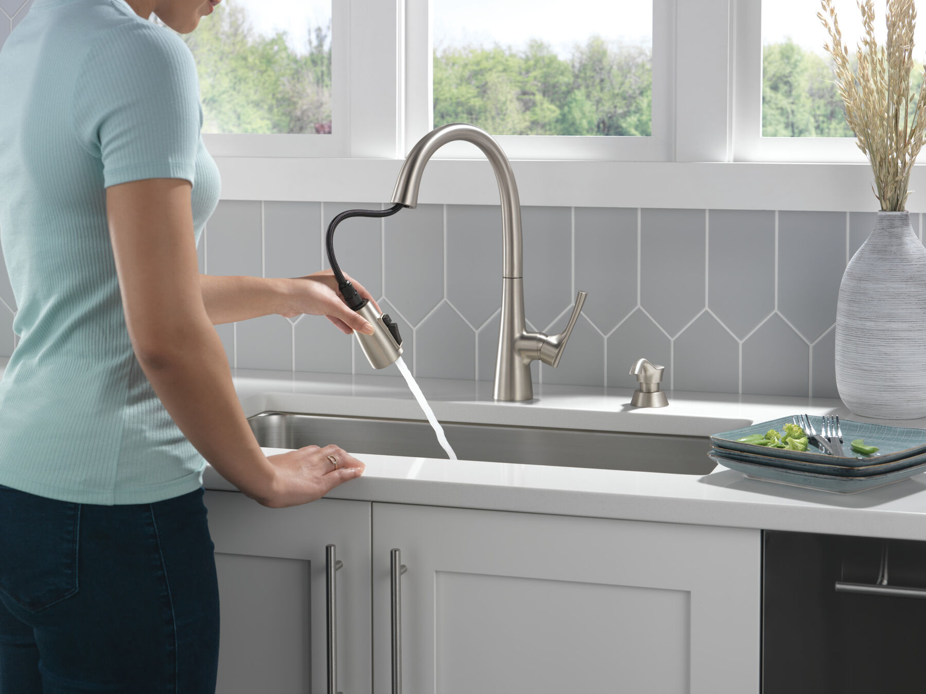 Single Handle Pull-Down Kitchen Faucet with Soap Dispenser and ShieldSpray Technology in Spotshield Stainless — thumbnail 3