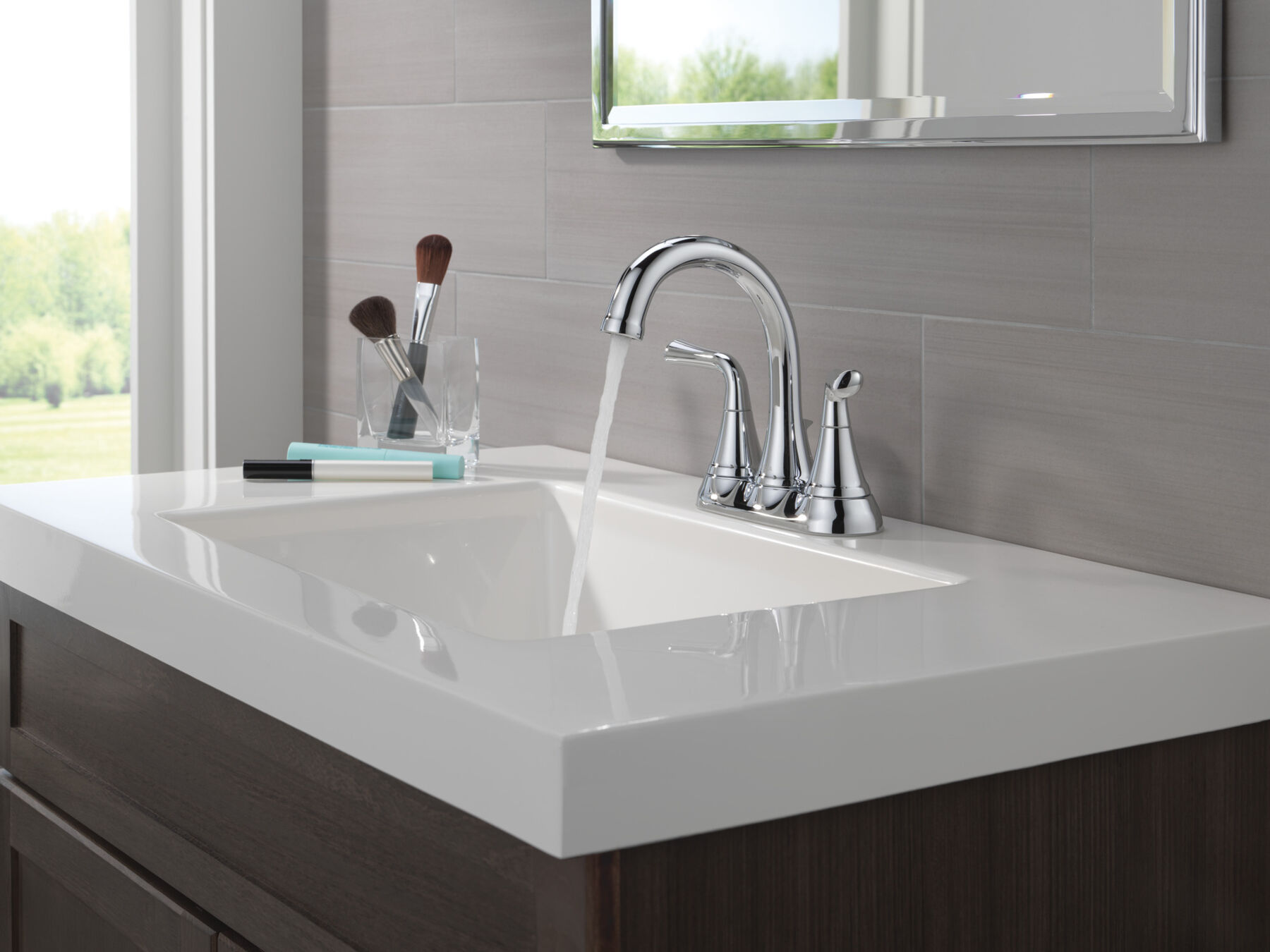 Two Handle Tract-Pack Centerset Bathroom Faucet in Chrome — thumbnail 2