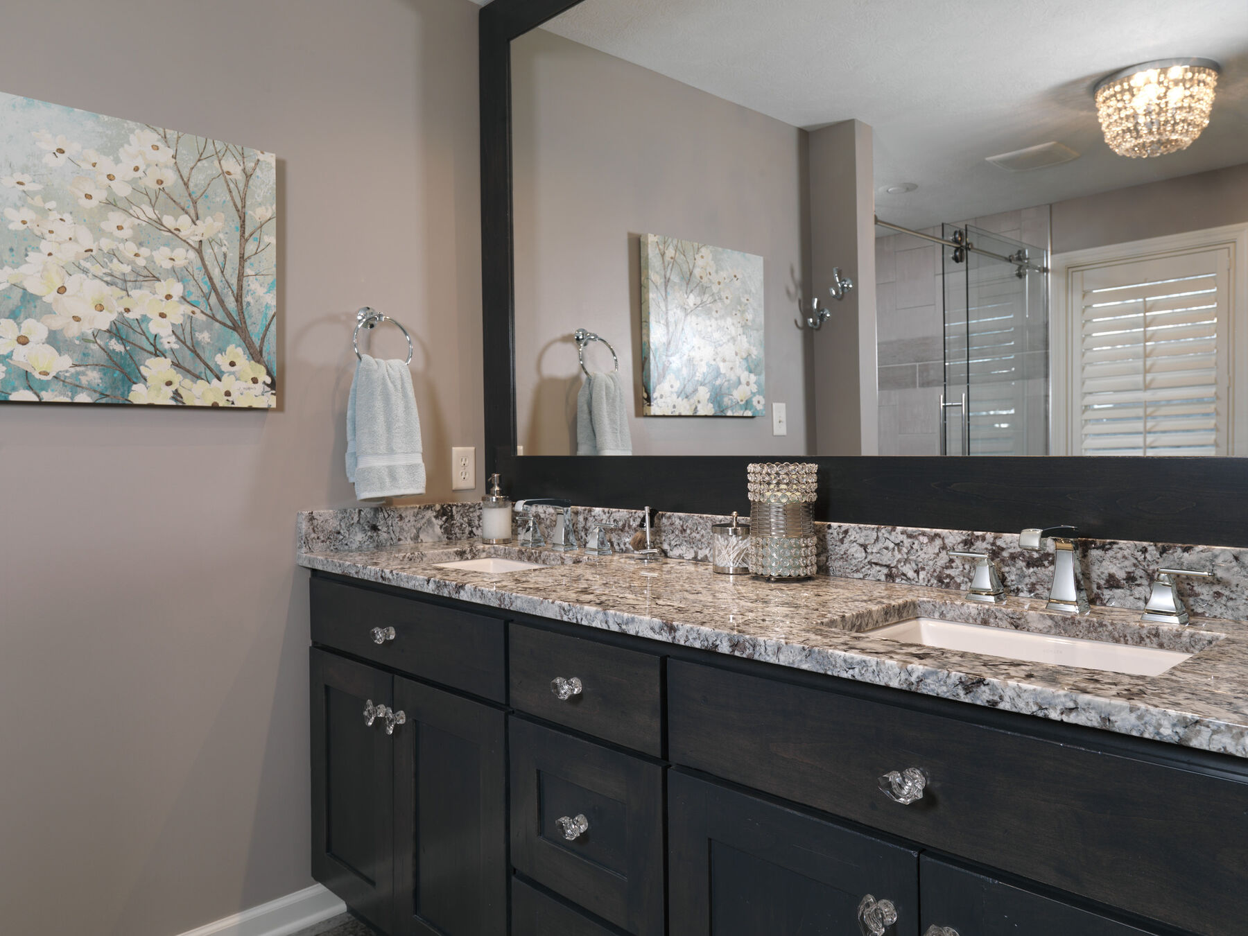 Two Handle Widespread Bathroom Faucet with EZ Anchor® in Chrome — thumbnail 2