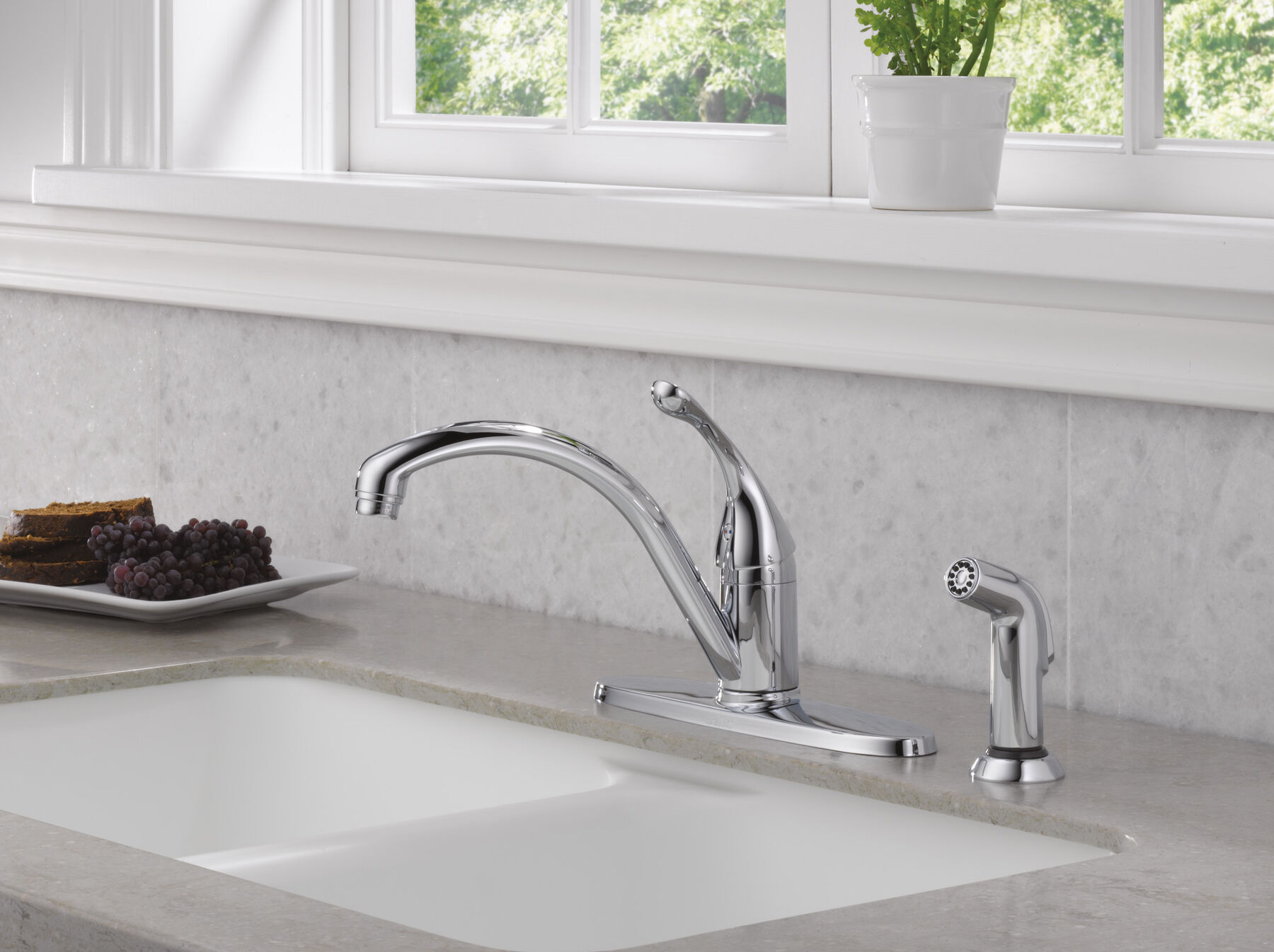 Single Handle Kitchen Faucet with Spray in Chrome — thumbnail 2