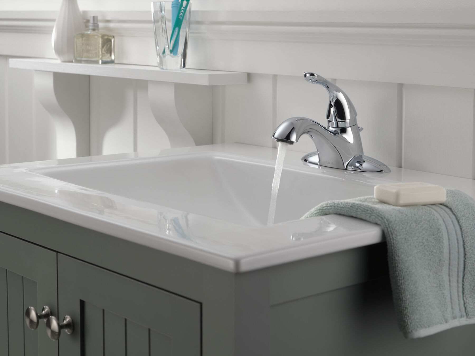 Single Handle Centerset Bathroom Faucet with City Shanks in Chrome — thumbnail 2