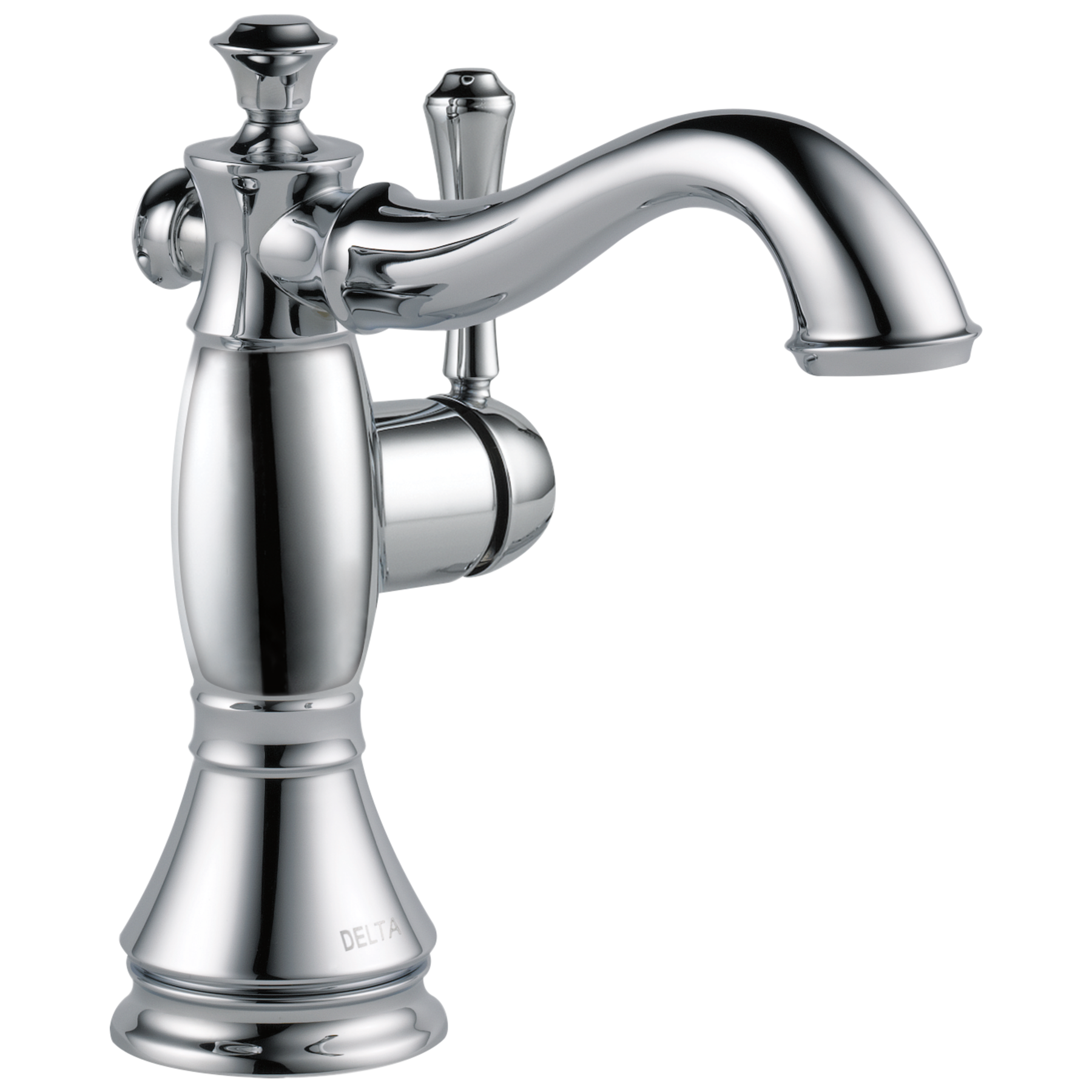 Single Handle Bathroom Faucet in Chrome — thumbnail 2