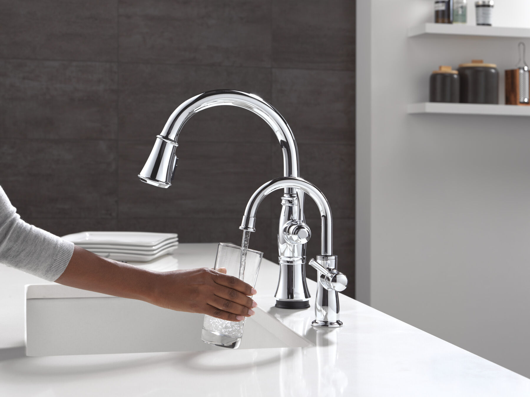 Touch2O® Technology Kitchen Faucet with Touchless Technology in Lumicoat® Chrome