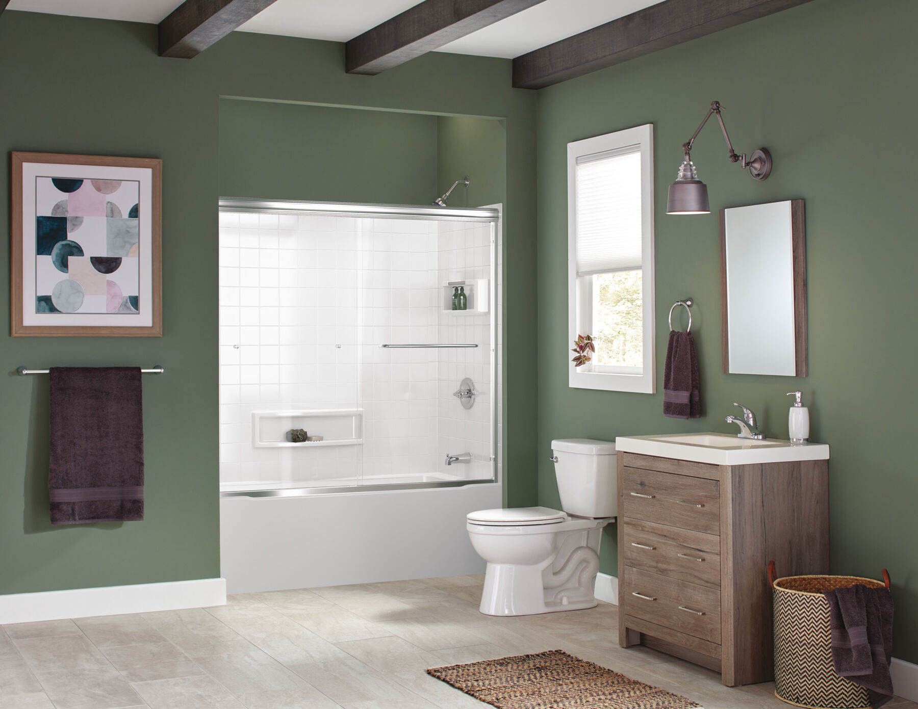 Single Handle Centerset Bathroom Faucet in Chrome — thumbnail 2