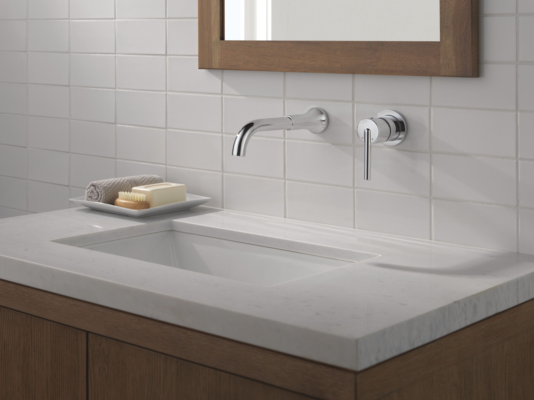 Single Handle Wall Mount Bathroom Faucet Trim in Chrome — thumbnail 2