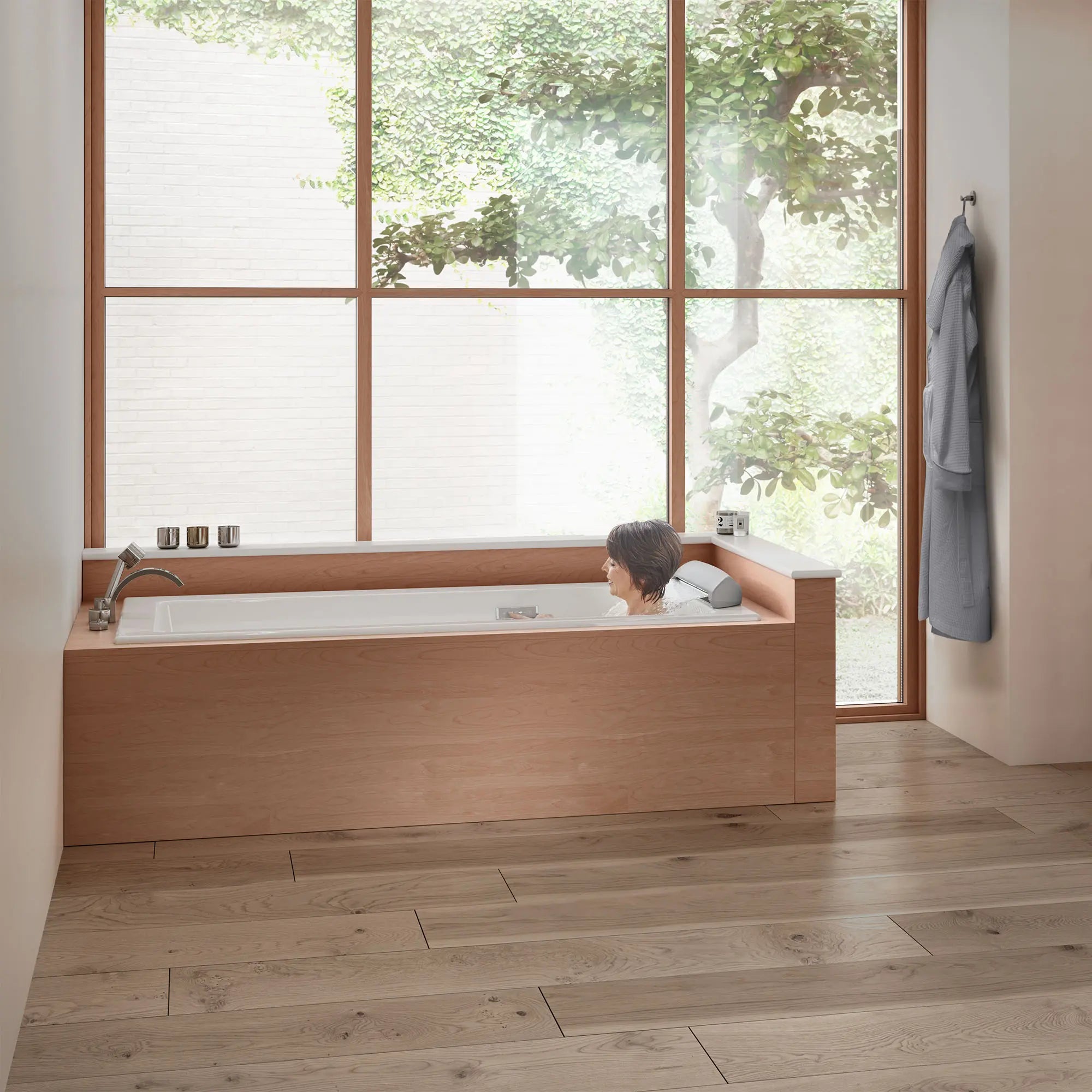 Rem 2-Handle Deck Mount Bathtub Faucet with Hand Shower — thumbnail 3