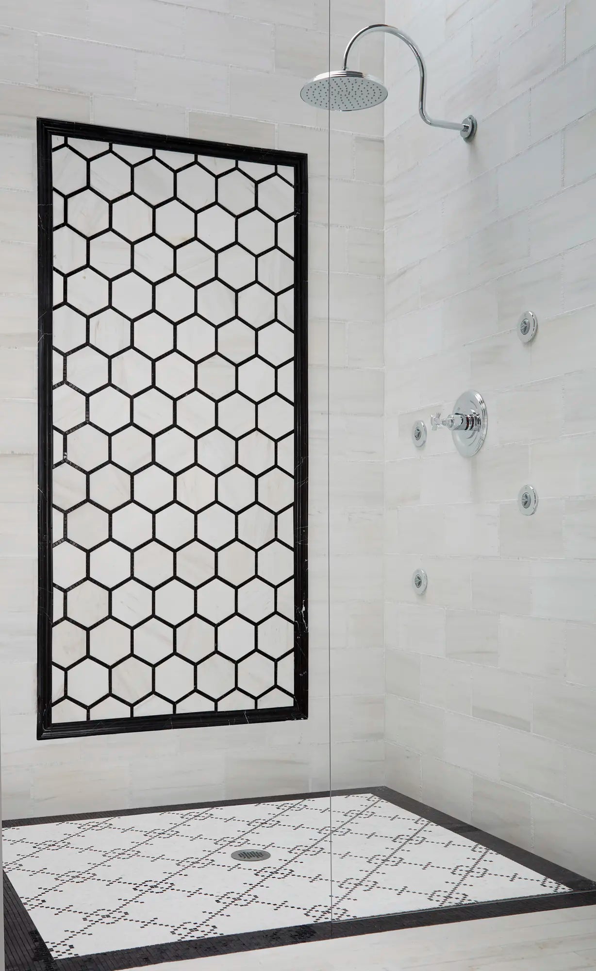 Transitional Floor Mount Bathtub Faucet With Randall Cross Handles — thumbnail 3