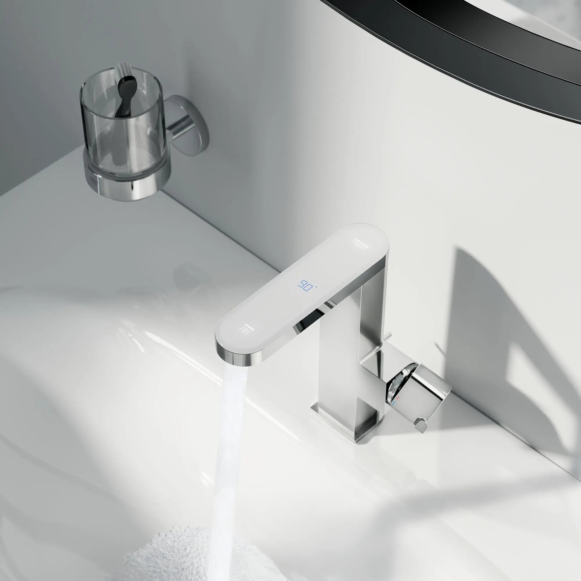 Single Hole Single-Handle M-Size Bathroom Faucet 1.2 GPM — thumbnail 2