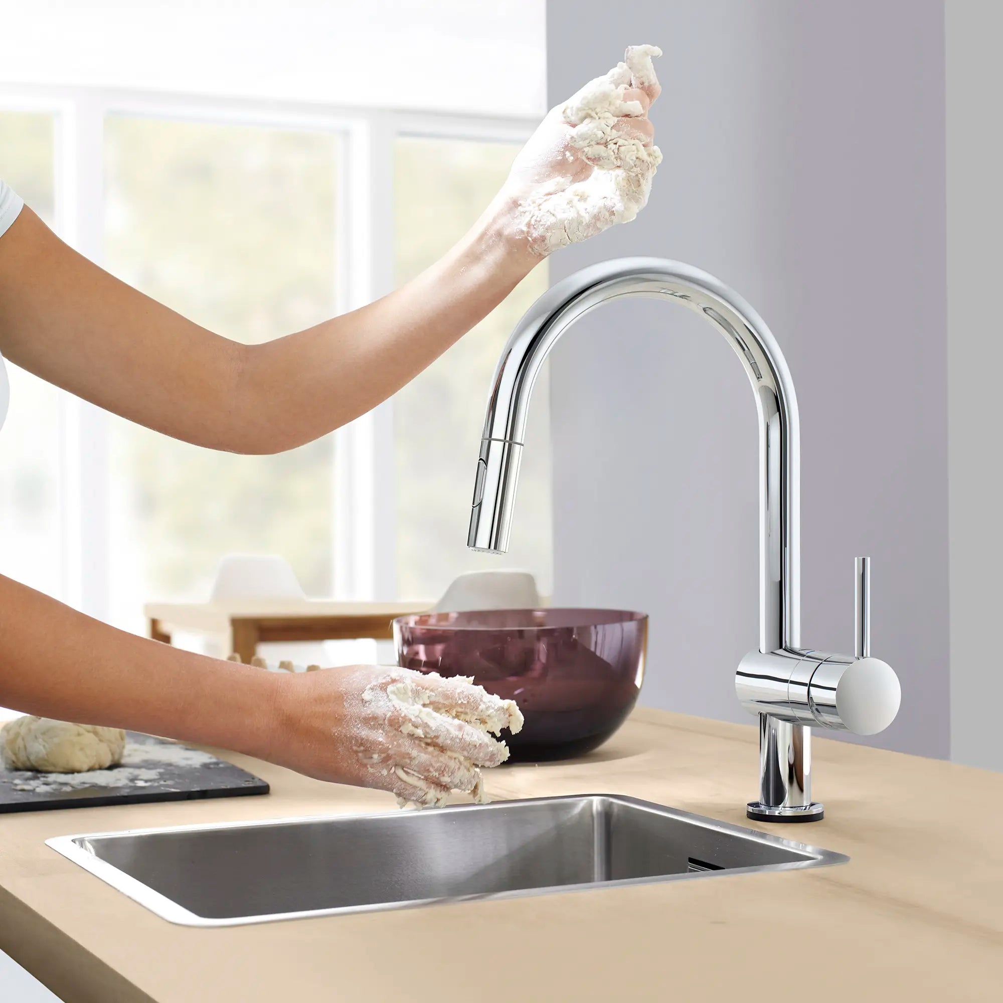 Single-Handle Pull Down Kitchen Faucet Dual Spray 1.75 GPM (6.6 L/min) with Touch Technology — thumbnail 3