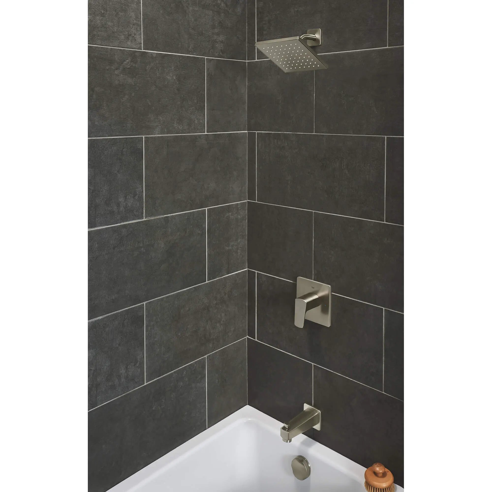 Tallinn Pressure Balance Valve Bathtub/shower Combo Faucet — thumbnail 3