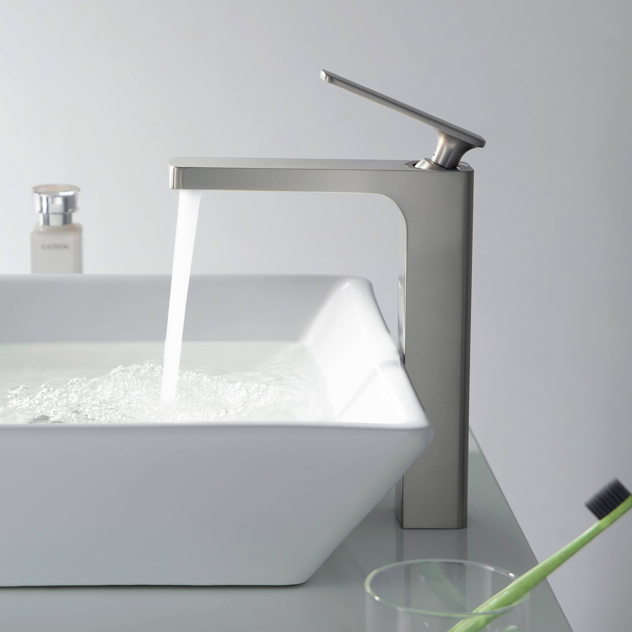 KIBI Infinity Brass Single Handle Bathroom Vessel Sink Faucet - C-KBF1007-KPW101 — thumbnail 2