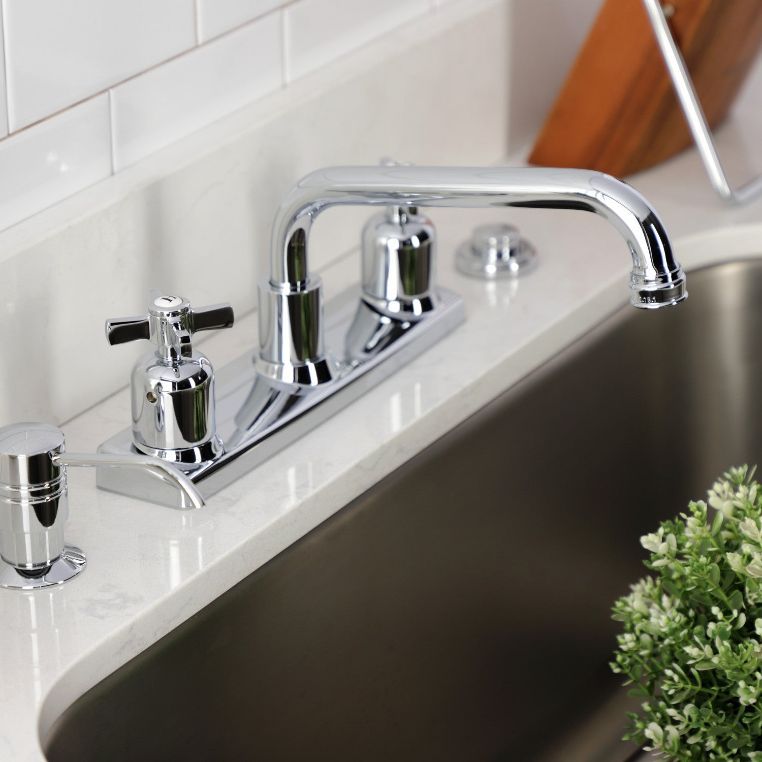 Kingston Tulare FB2131ZX - Millennium Two-Handle 2-Hole 8" Centerset Kitchen Faucet, Polished Chrome — thumbnail 3