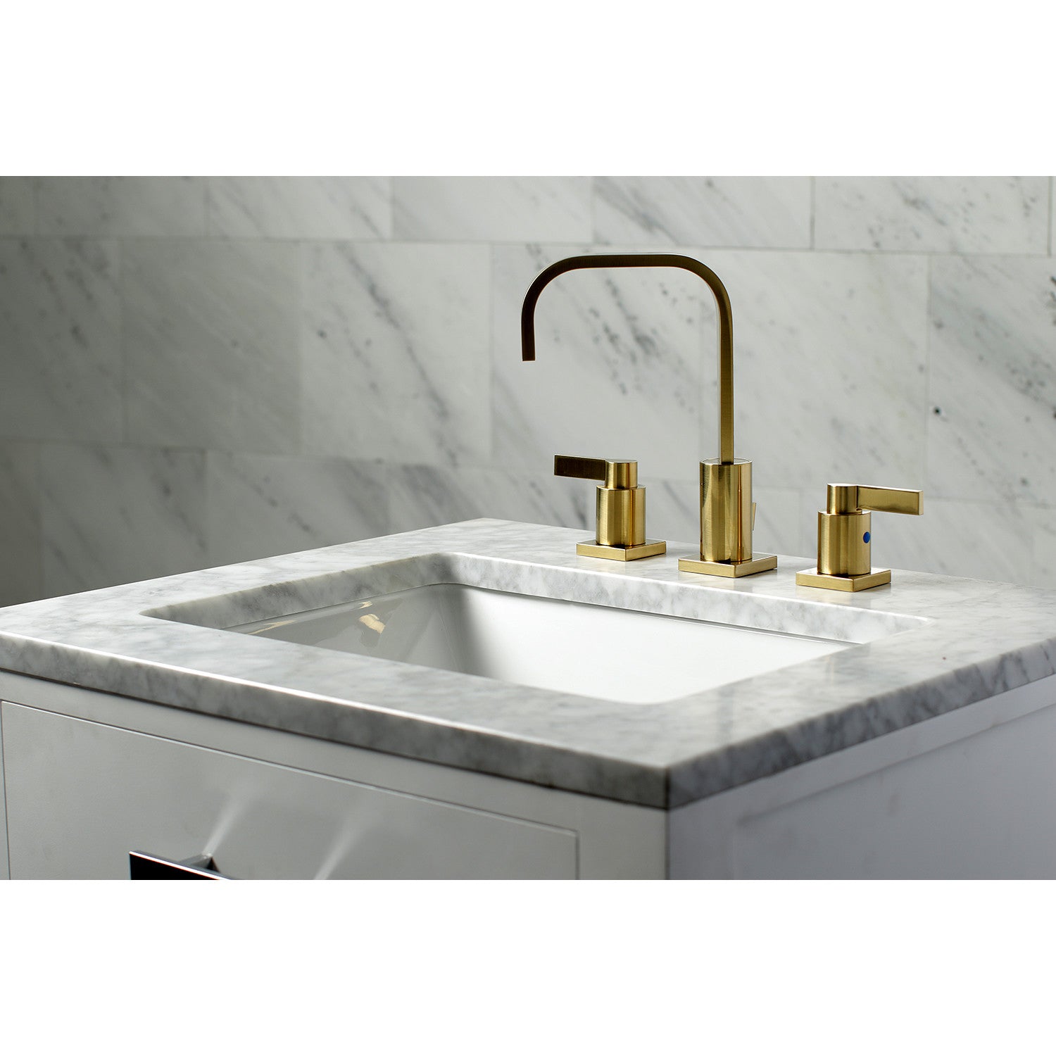 Kingston Sona FSC8963NDL - NuvoFusion Two-Handle 3-Hole Deck Mount Widespread Bathroom Faucet with Brass Pop-Up, Brushed Brass — thumbnail 3