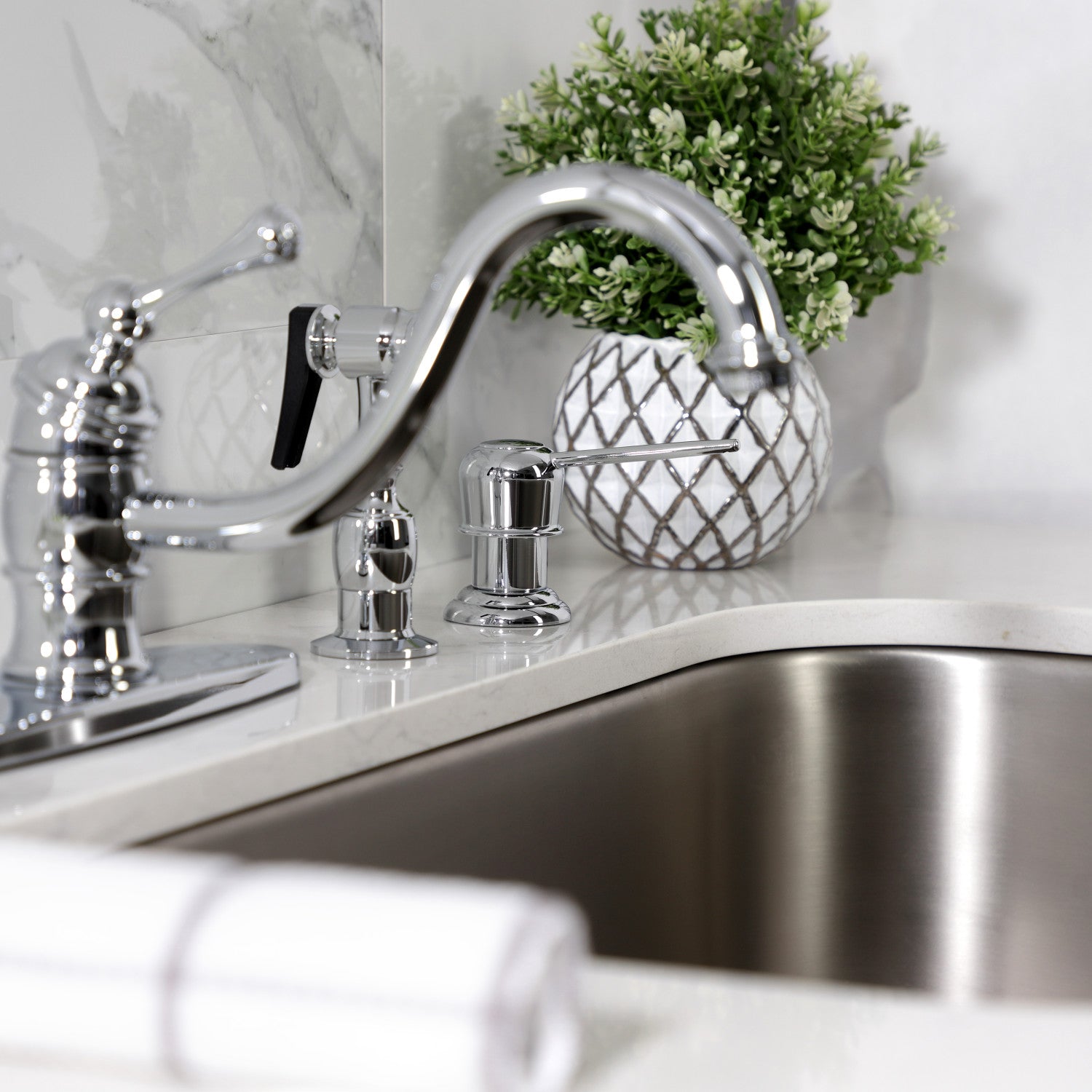 Kingston Heirloom KB3571BLBS - Vintage Single-Handle 2-or-4 Hole Kitchen Faucet with Brass Sprayer, Polished Chrome — thumbnail 3