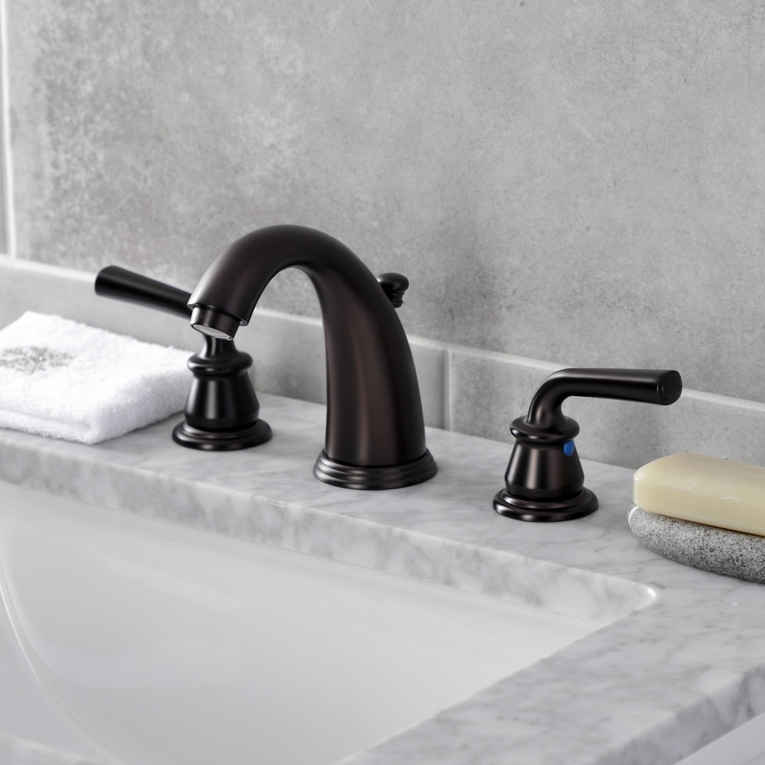 Kingston Tulare KB985RXL - Restoration Two-Handle 3-Hole Deck Mount Widespread Bathroom Faucet with Pop-Up Drain, Oil Rubbed Bronze — thumbnail 2