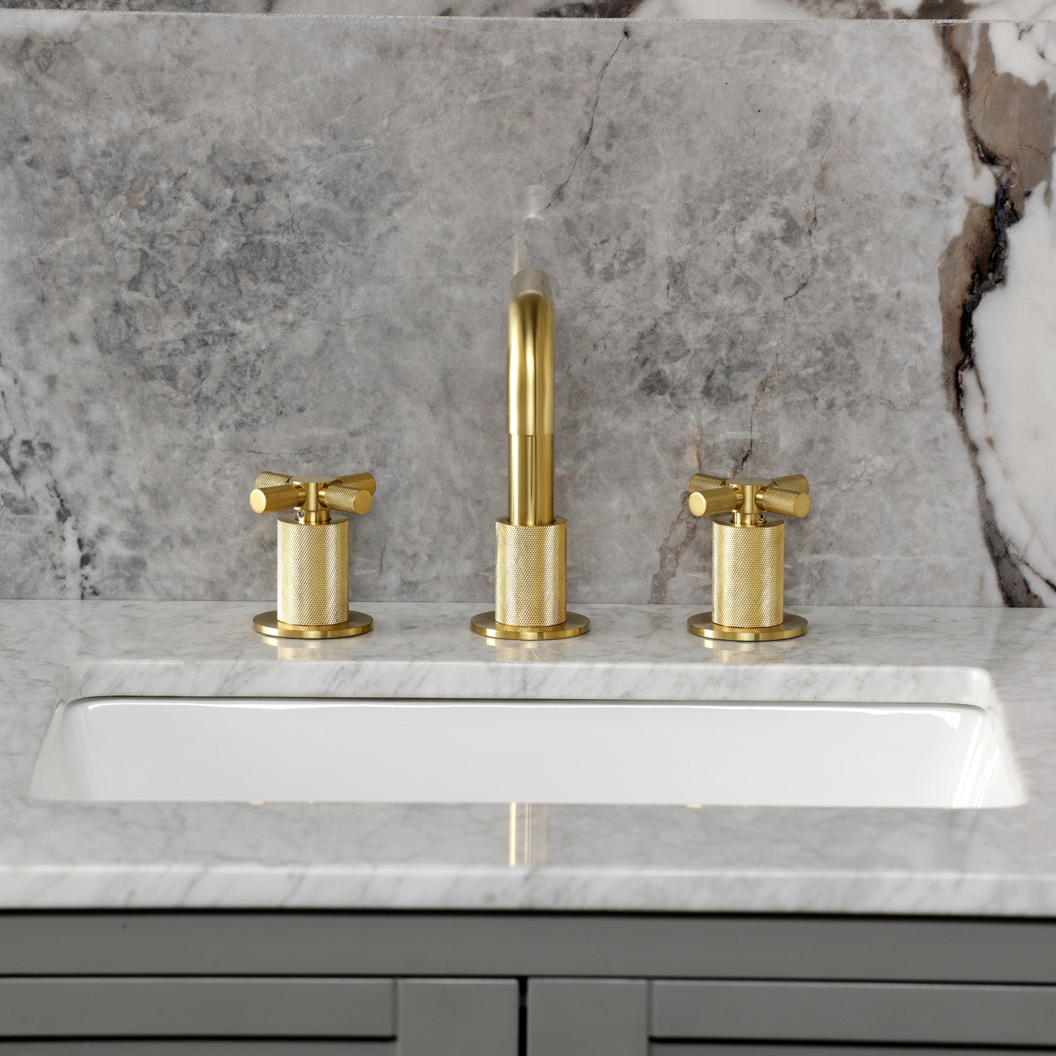 Kingston Sona KS1417KNX - Convergent Two-Handle 3-Hole Deck Mount Widespread Bathroom Faucet with Push Pop-Up Drain, Brushed Brass — thumbnail 3