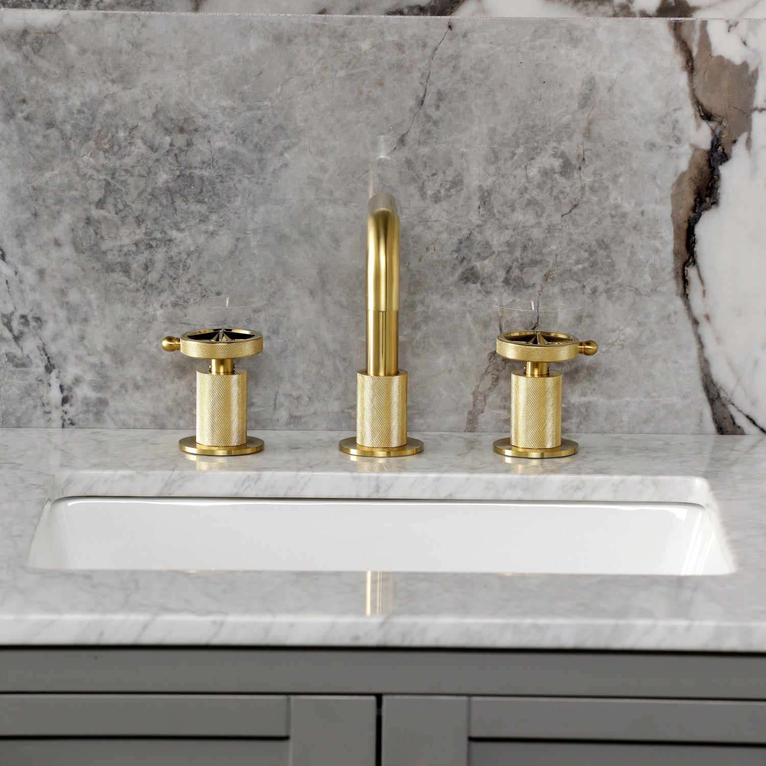 Kingston Sona KS1417RNK - Levante Two-Handle 3-Hole Deck Mount Widespread Bathroom Faucet with Push Pop-Up Drain, Brushed Brass — thumbnail 3