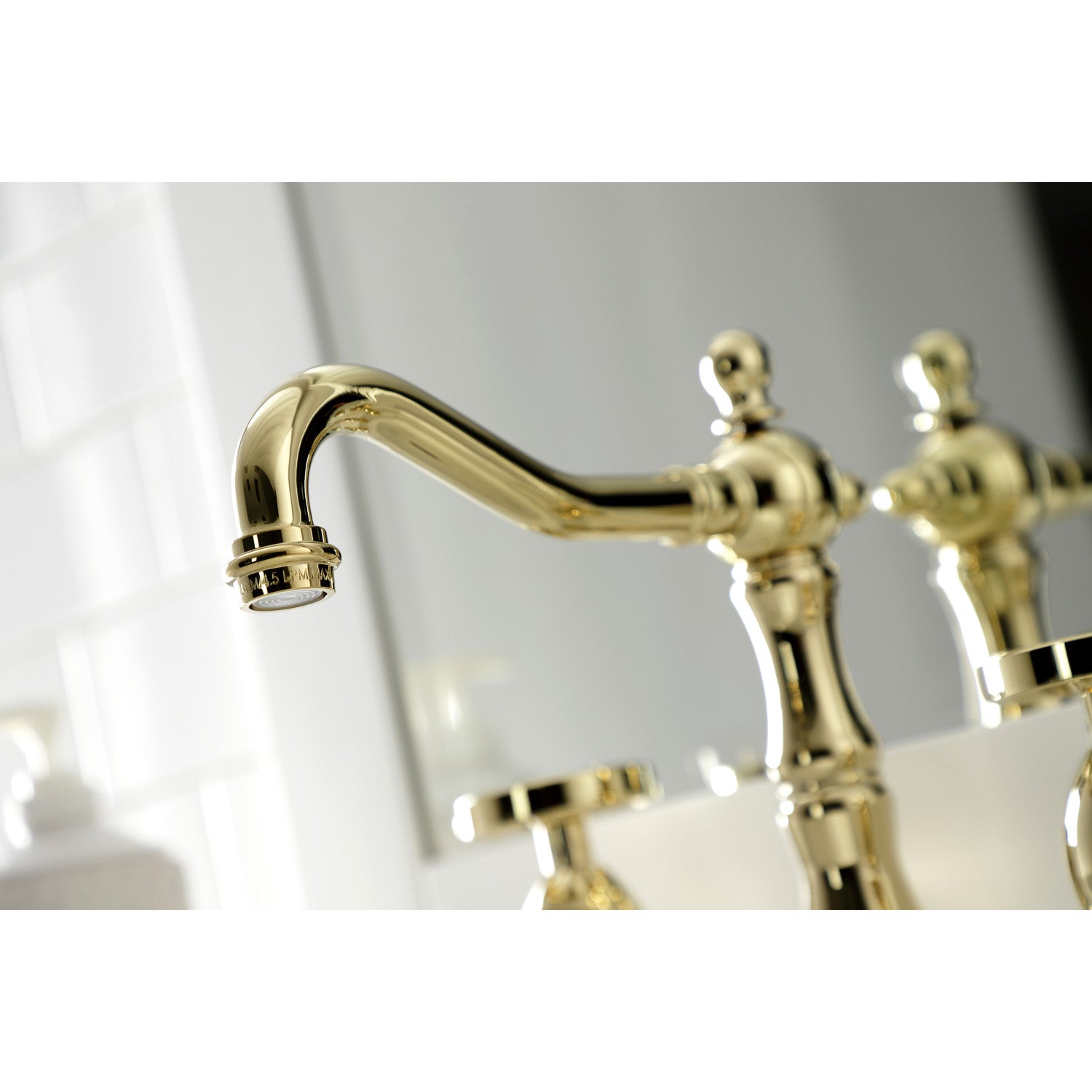 Kingston Heirloom KS1972RX - Belknap Two-Handle 3-Hole Deck Mount Widespread Bathroom Faucet with Brass Pop-Up, Polished Brass — thumbnail 3