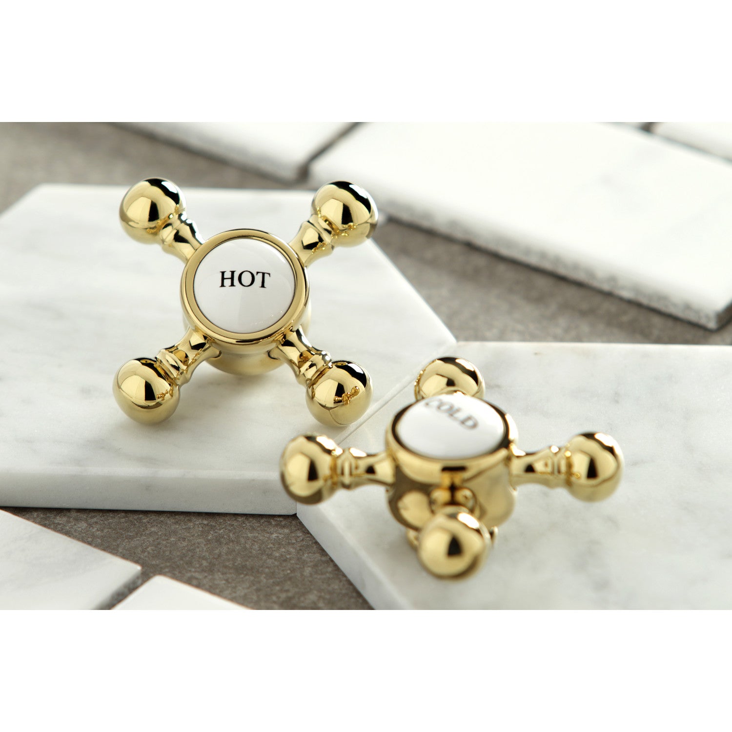 Kingston Tulare KS2612BX - Vintage Double-Handle 3-Hole Deck Mount 4-Inch Centerset Bathroom Faucet with Brass Pop-Up, Polished Brass — thumbnail 2