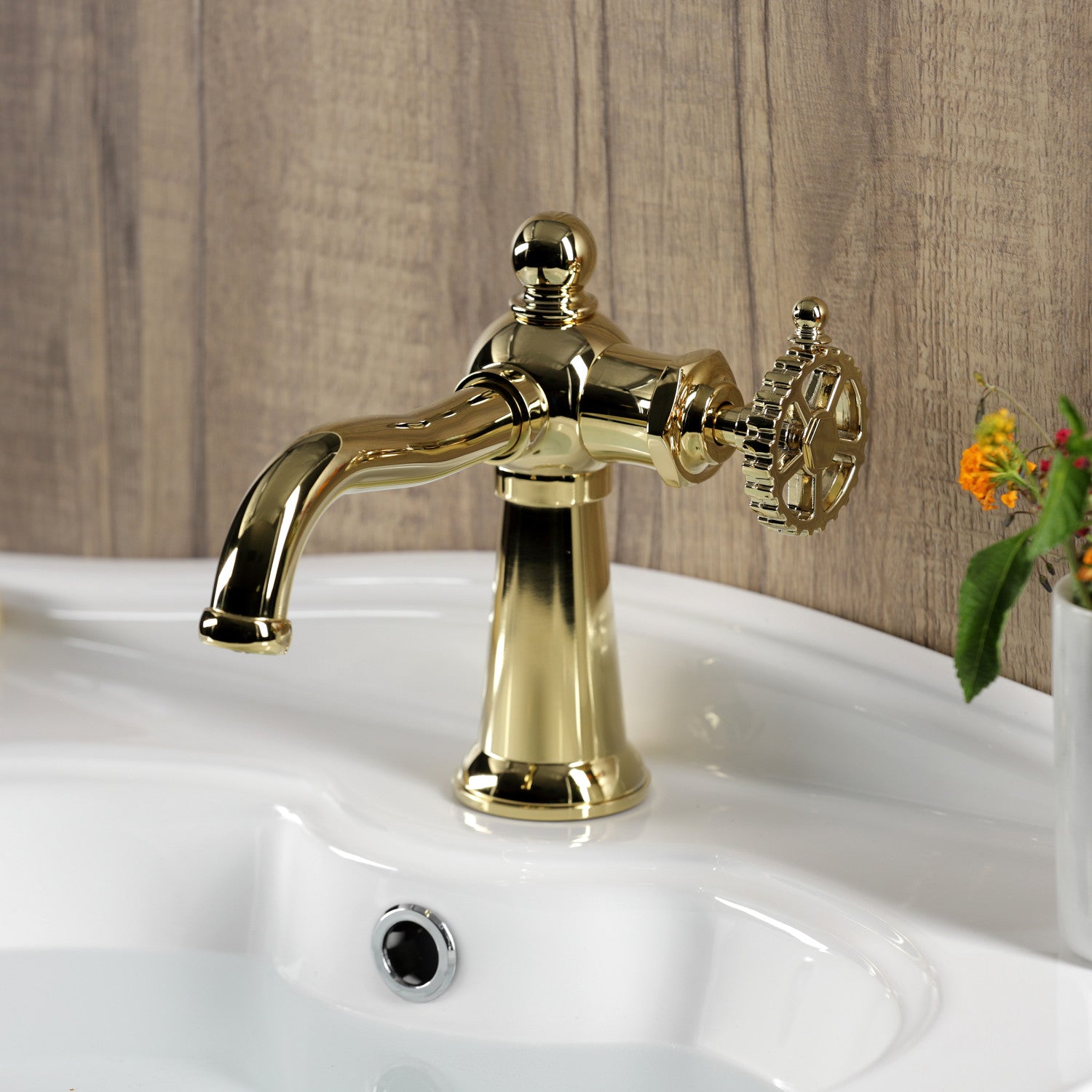 Kingston Tulare KS3542CG - Fuller One-Handle 1-Hole Bathroom Faucet with Push Pop-Up Drain, Polished Brass — thumbnail 2