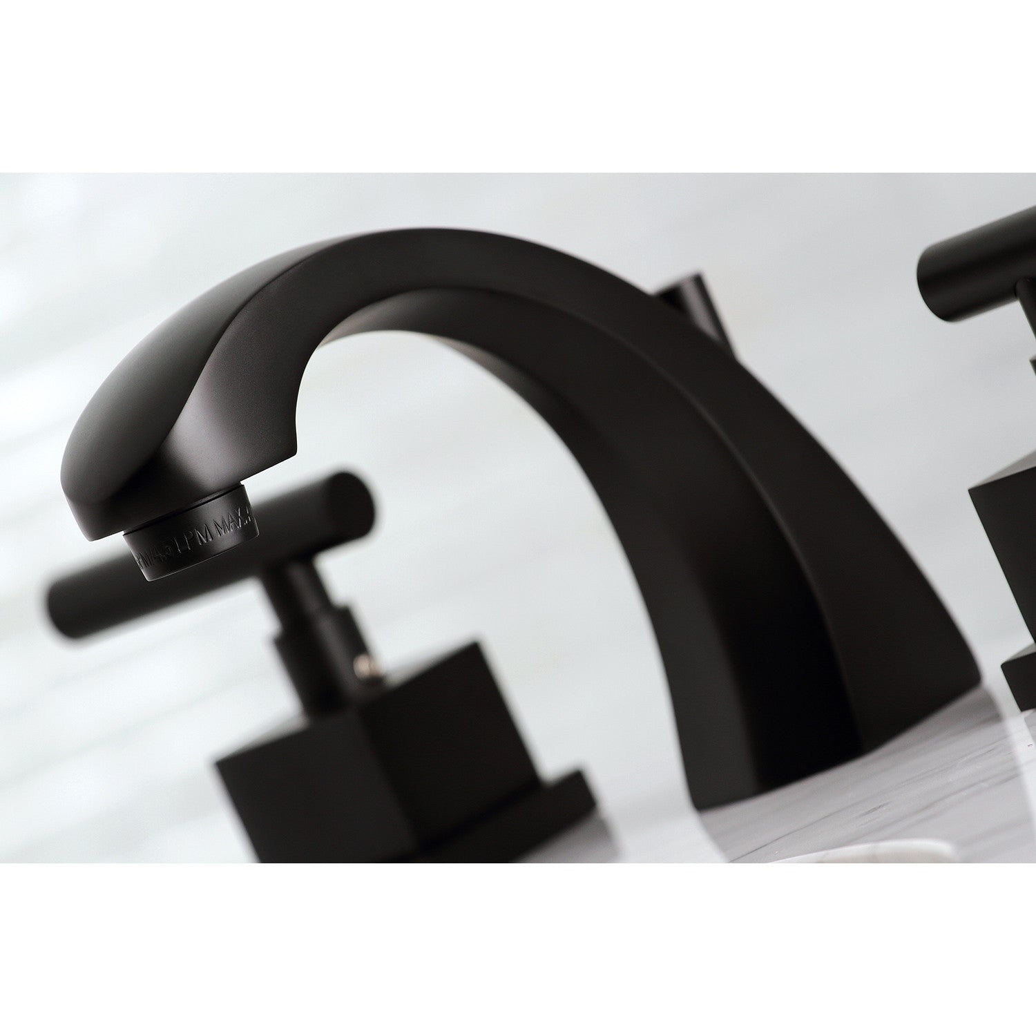Kingston Sona KS4980CQL - Claremont Two-Handle 3-Hole Deck Mount Widespread Bathroom Faucet with Brass Pop-Up, Matte Black — thumbnail 2
