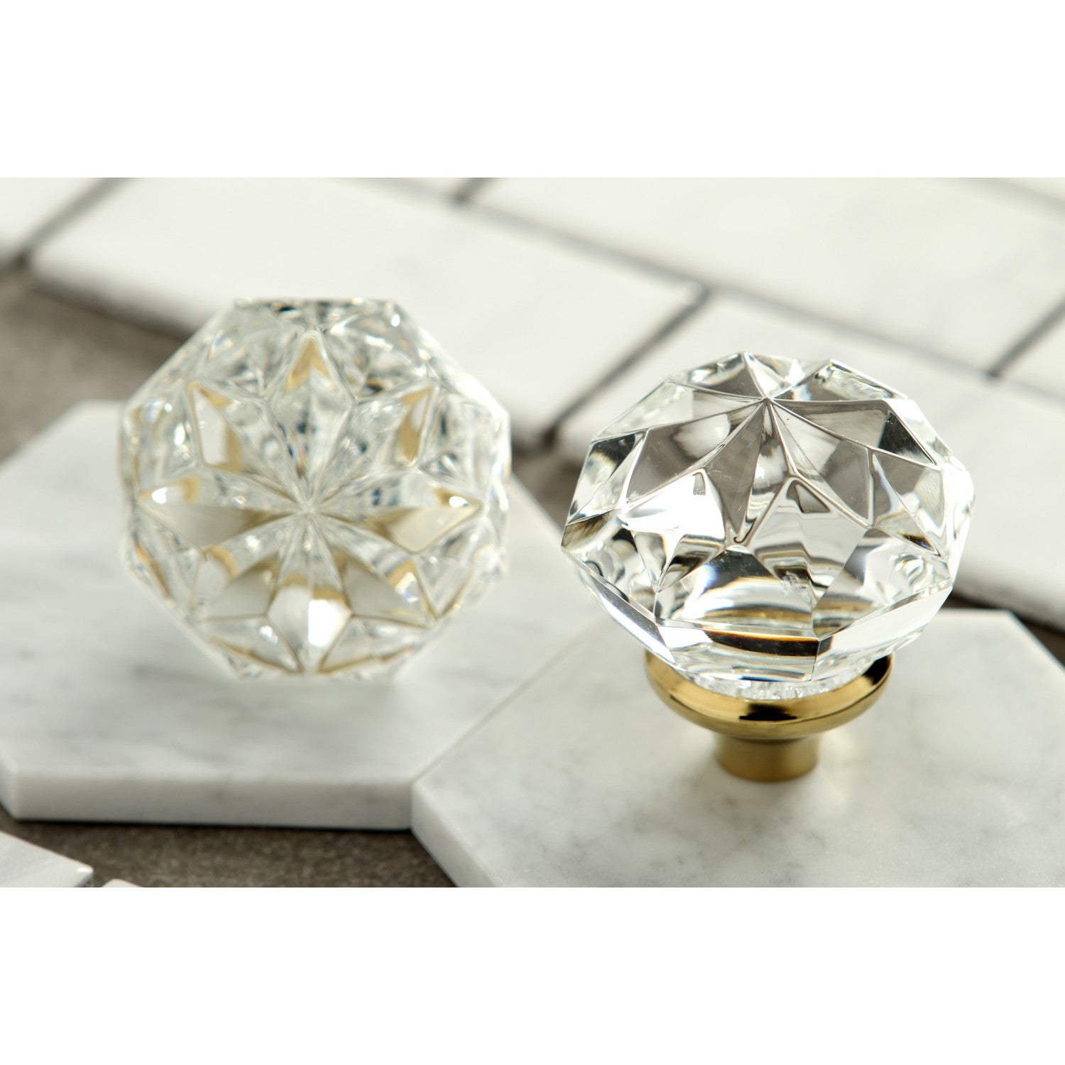 Kingston Tulare KS7122KWL - Krystal Onyx Double-Handle 3-Hole Wall Mount Bathroom Faucet, Polished Brass — thumbnail 3