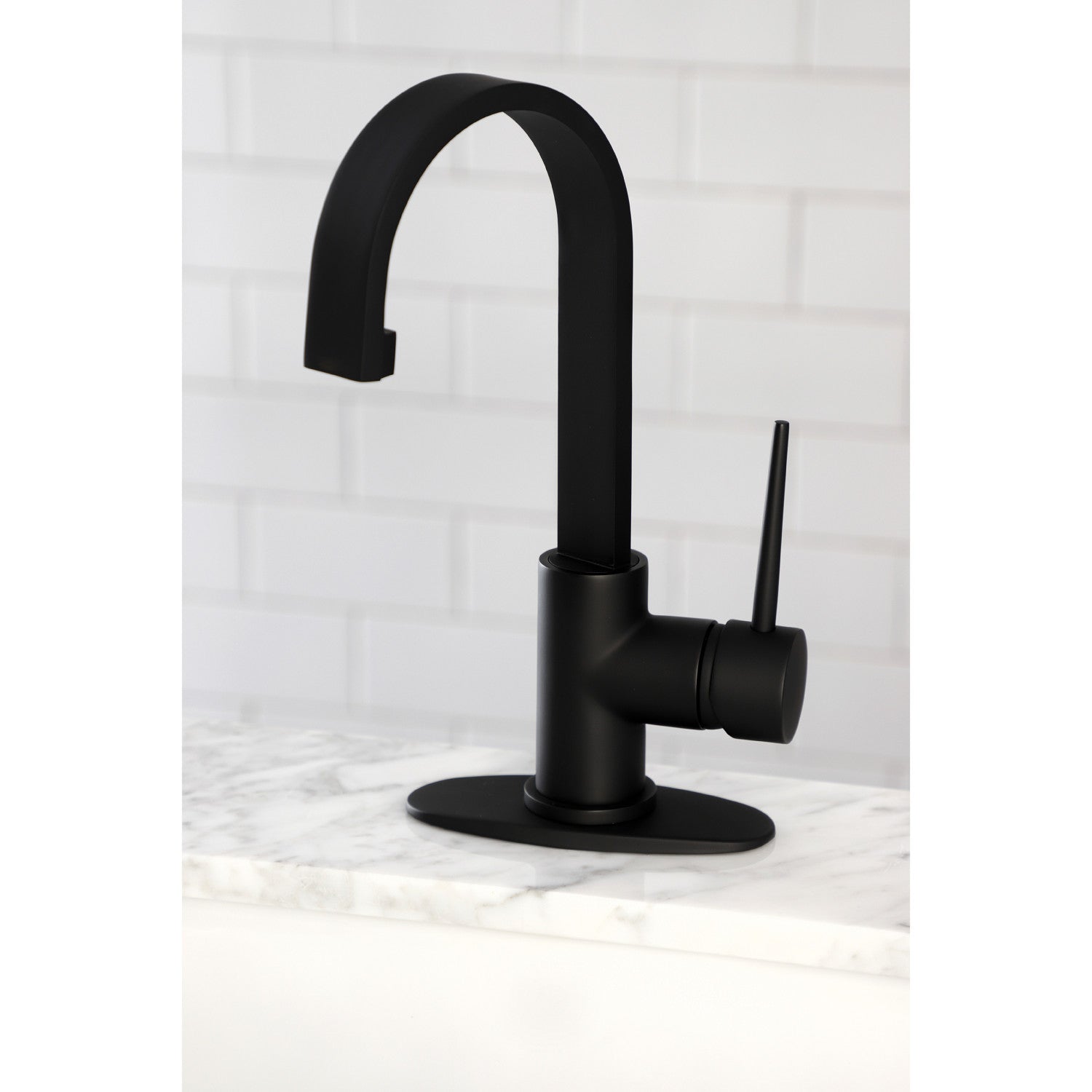 Kingston Sona LS8610NYL - New York One-Handle 1-Hole Deck Mount Bar Faucet, Matte Black — thumbnail 3