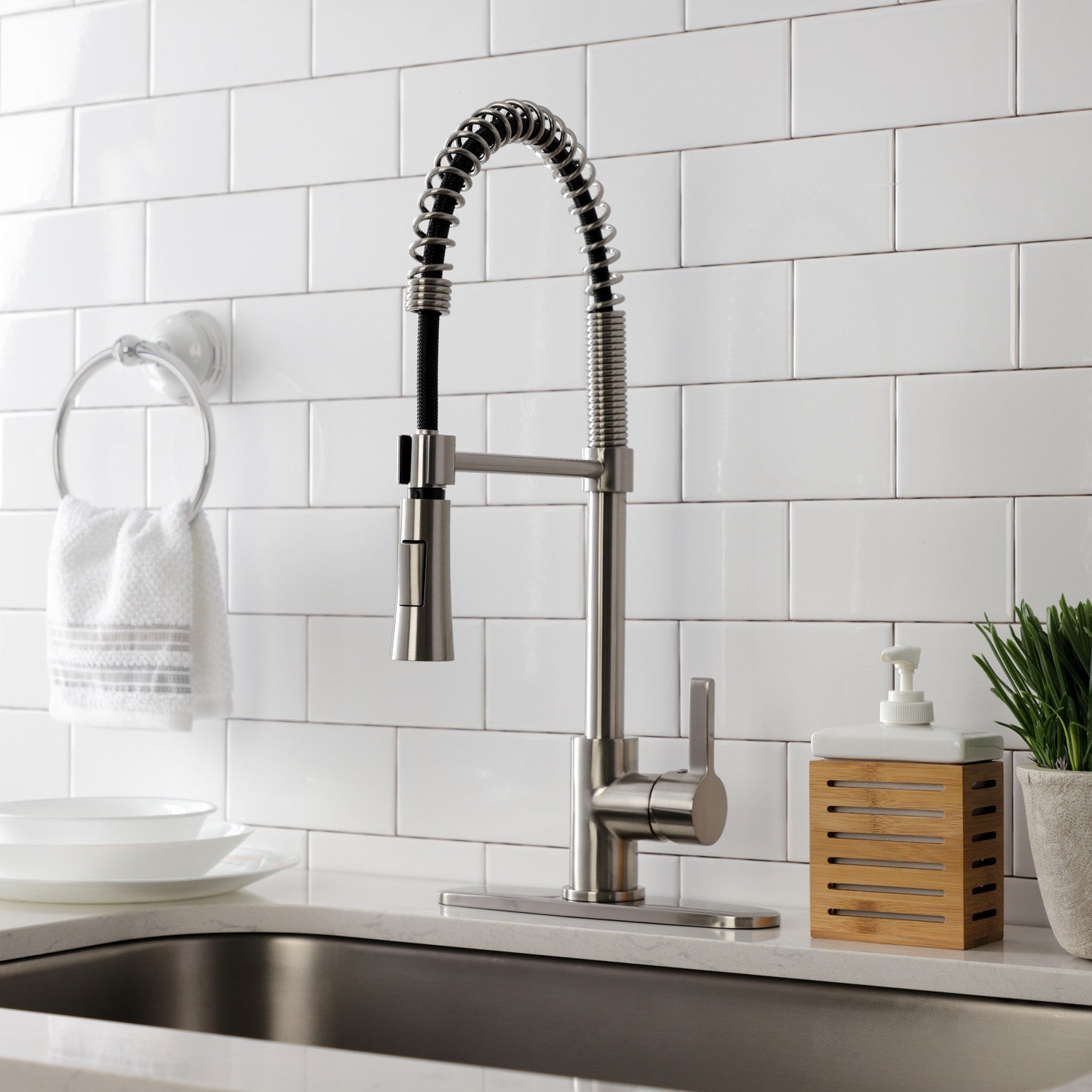 Kingston Sona LS8678CTL - Continental Single-Handle 1-Hole Deck Mount Pre-Rinse Kitchen Faucet, Brushed Nickel — thumbnail 3