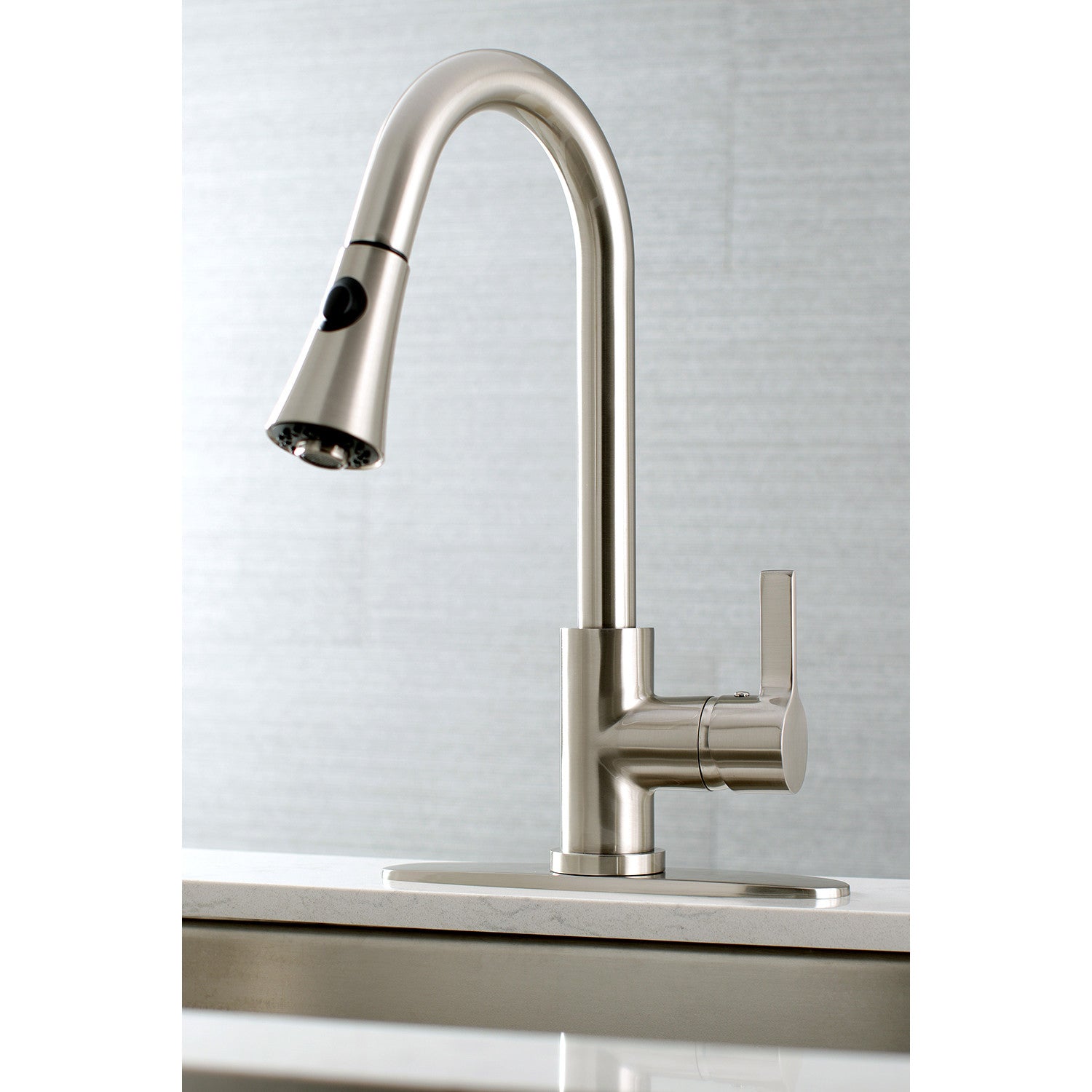 Kingston Tulare LS8728CTL - Continental Single-Handle Pull-Down Kitchen Faucet, Brushed Nickel — thumbnail 3