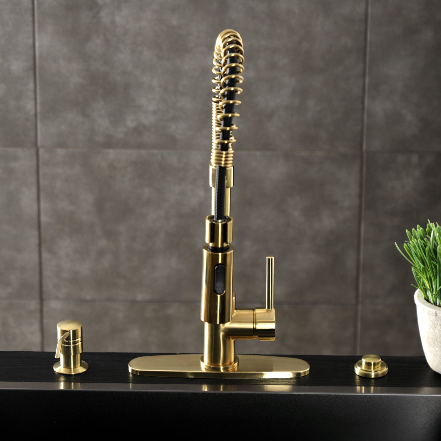 Kingston Sona LS8773DL - Concord Single-Handle 1-Hole Deck Mount Pre-Rinse Kitchen Faucet, Brushed Brass — thumbnail 3