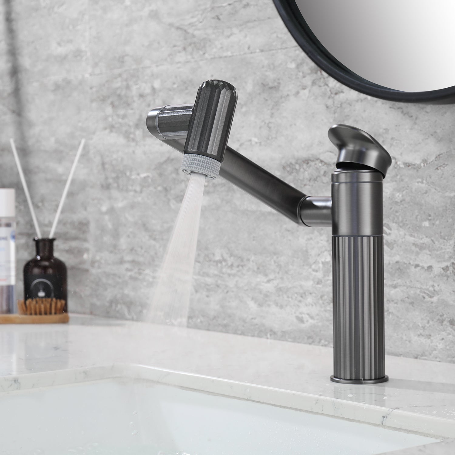 Lefton 360° Rotatable Single-Hole Bathroom Faucet-BF2208 — thumbnail 3
