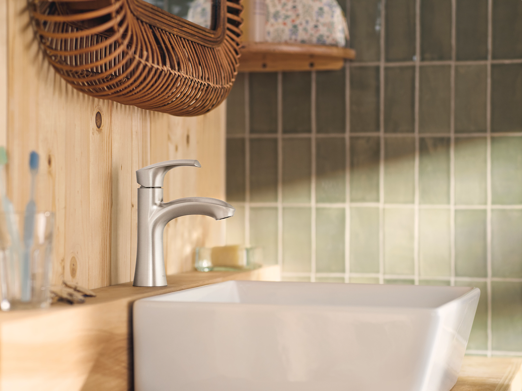 Graeden One-handle Bathroom Sink Faucet — thumbnail 3