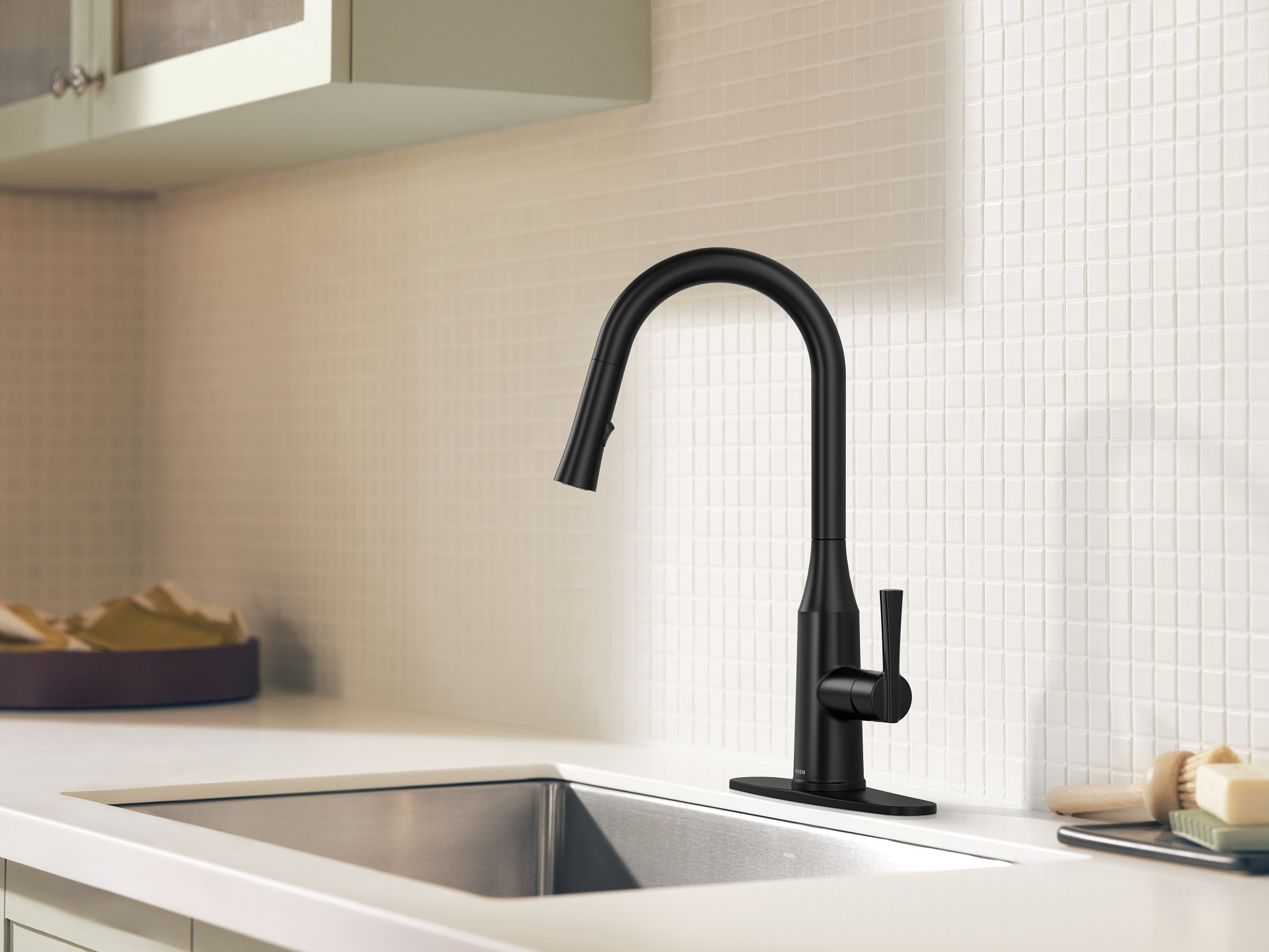 Skiles One-Handle Pulldown Kitchen Faucet with Swivel Control — thumbnail 3