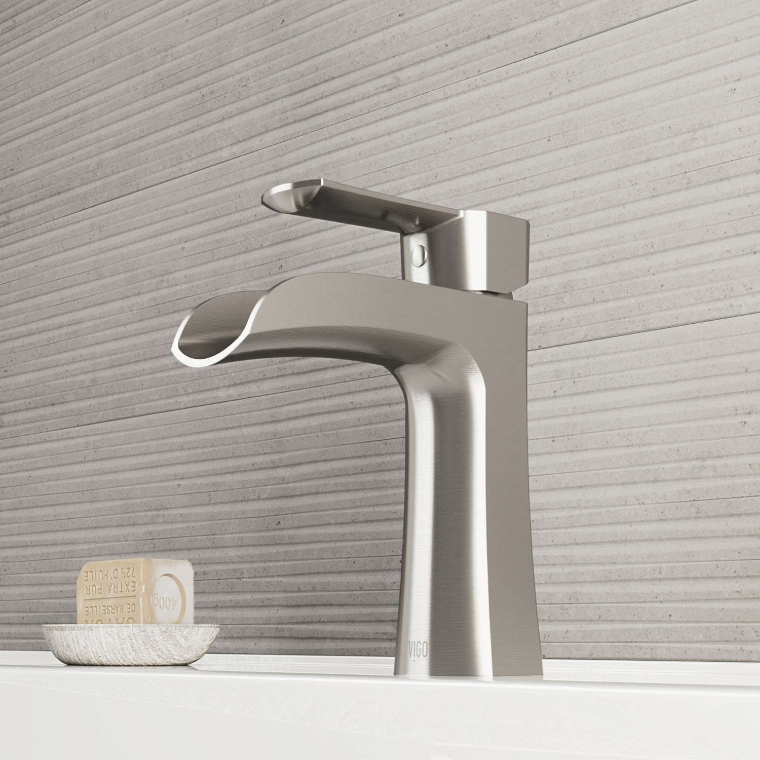 Paloma Single Hole Bathroom Faucet — thumbnail 2