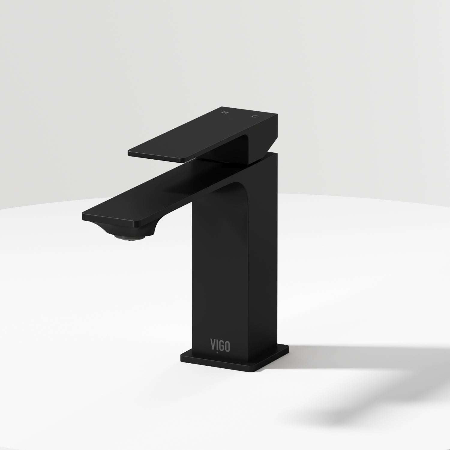 Meridian Dunn Single Hole Bathroom Faucet — image 1