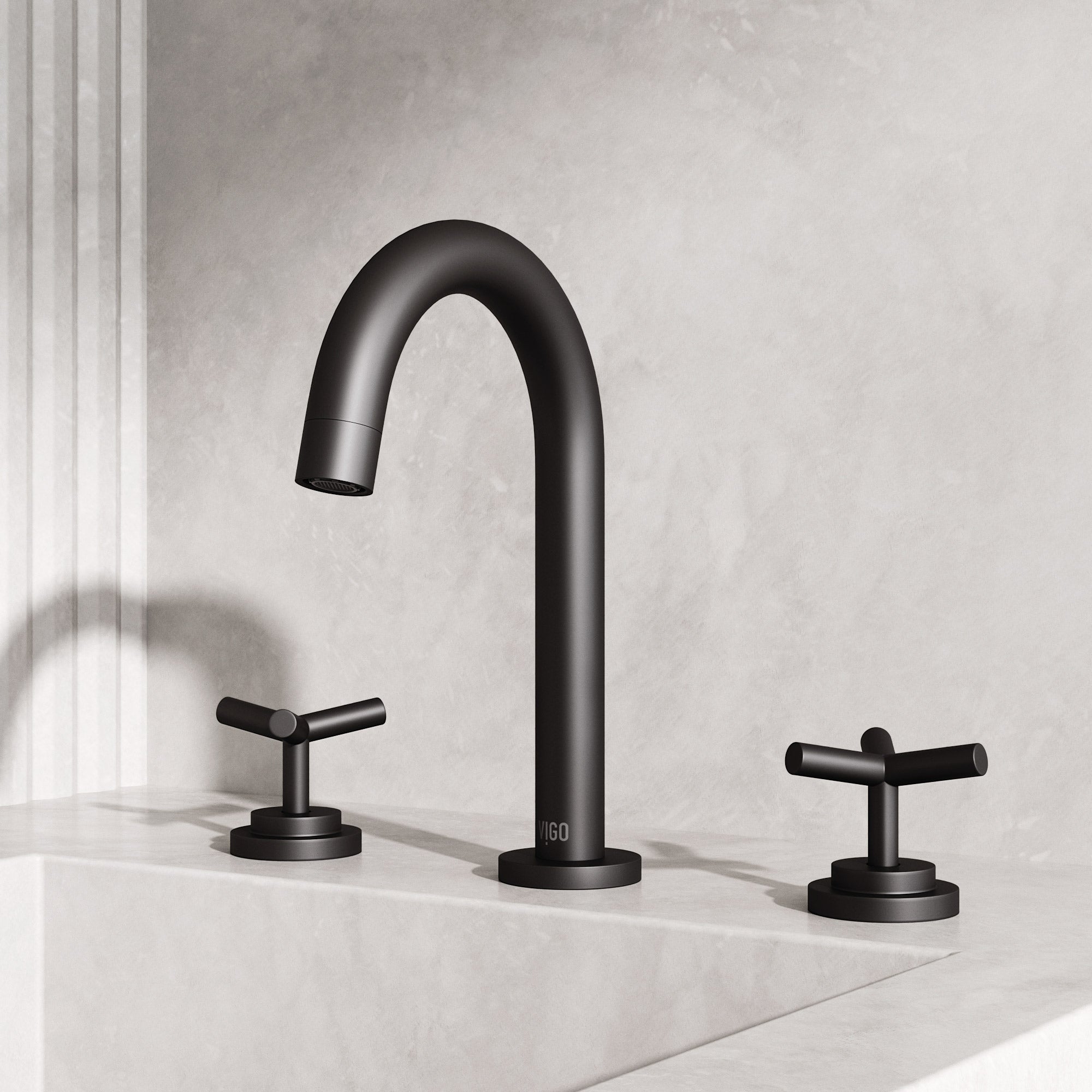 Jewel Widespread Bathroom Faucet — thumbnail 2