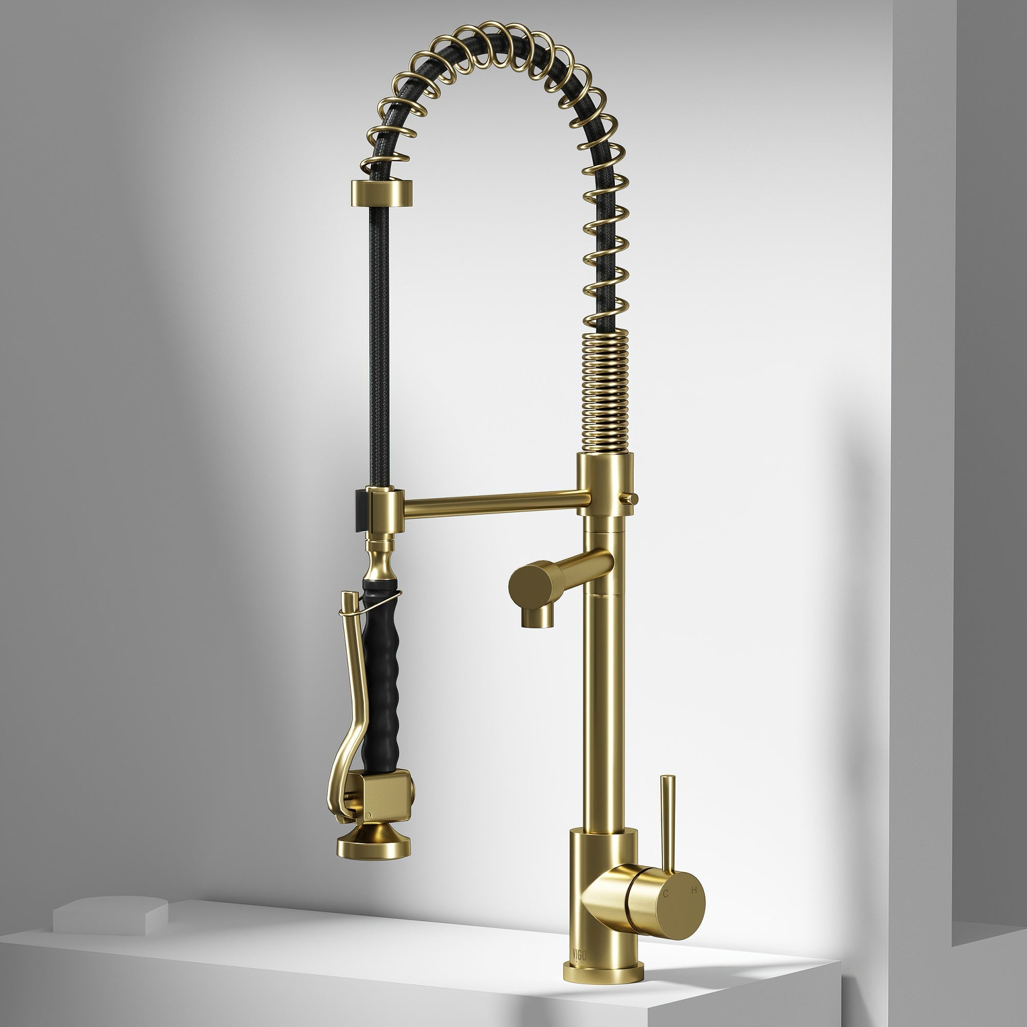 Zurich Pull-Down Kitchen Faucet