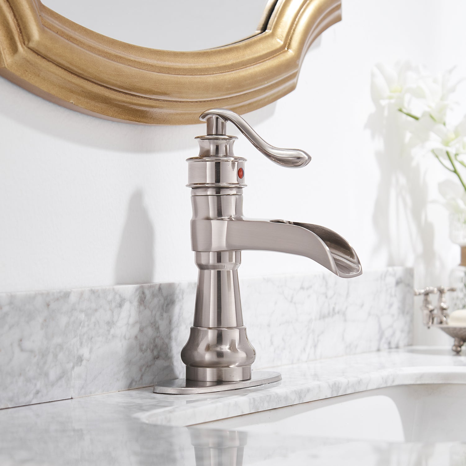 Slim Low Spout Single Handle Single Hole Bathroom Faucet — thumbnail 2