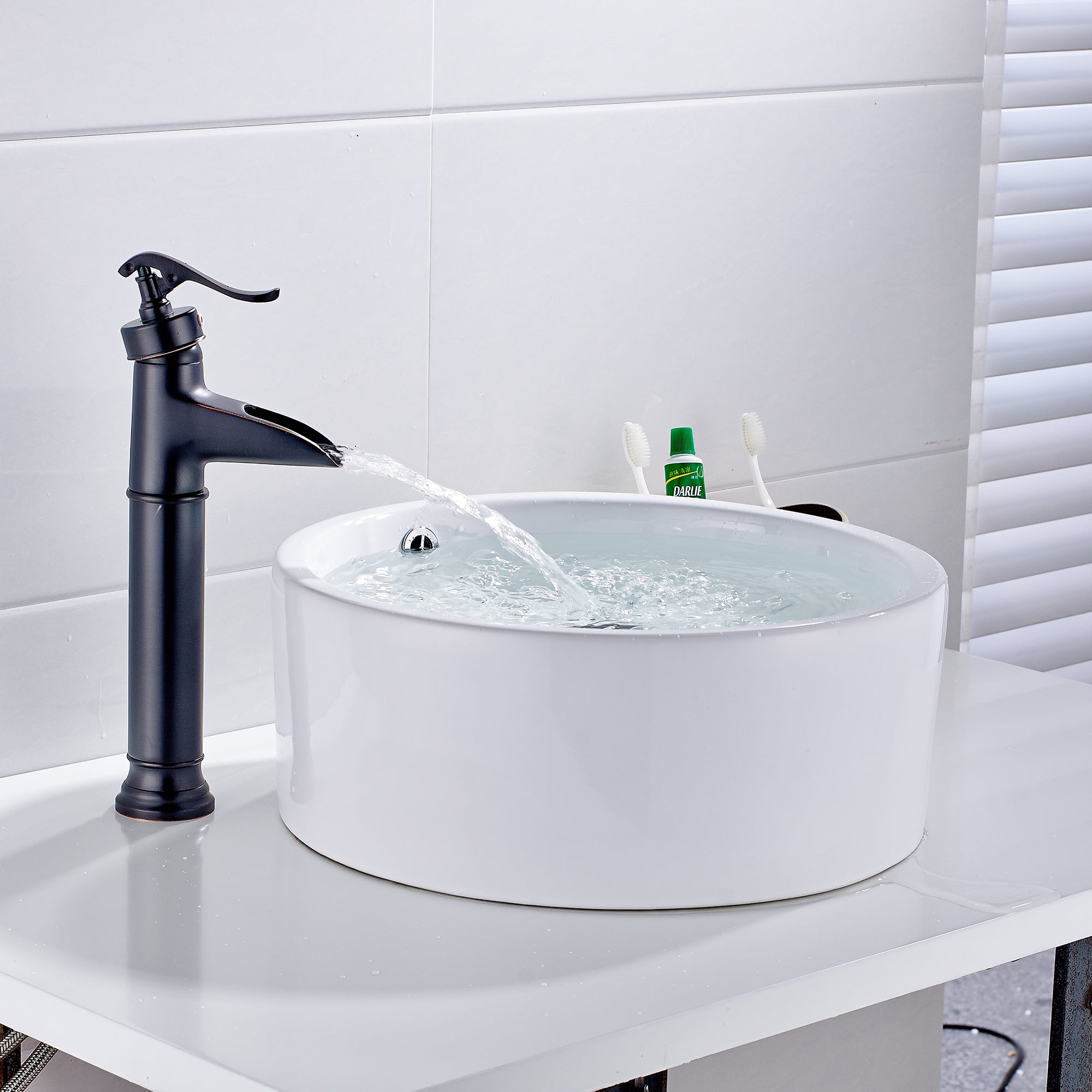 Single Handle Single Hole Bathroom Faucet with Waterfall Spout — thumbnail 2