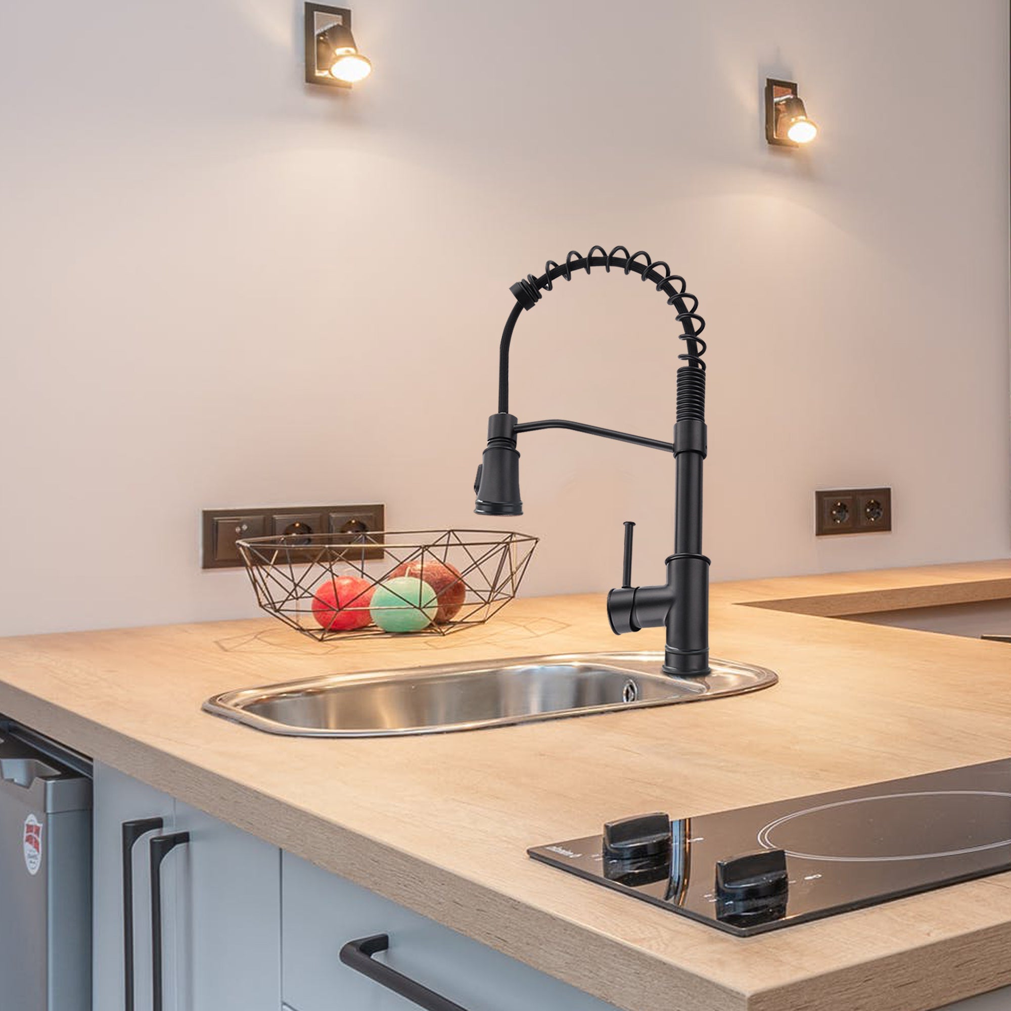 Single Handle Pull Down Sprayer Kitchen Faucet with 360° Rotation in Matte Black — thumbnail 2