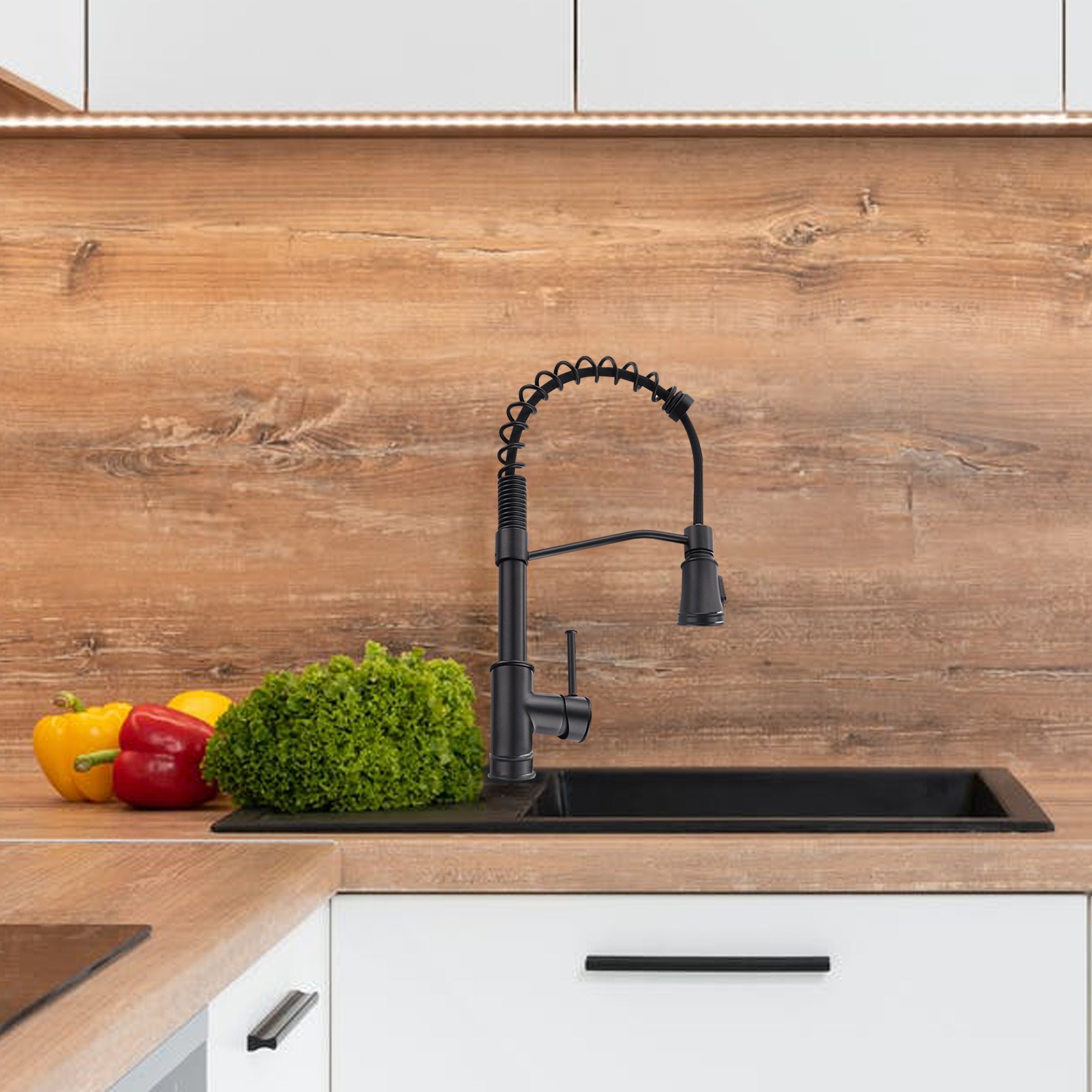 Single Handle Pull Down Sprayer Kitchen Faucet with 360° Rotation in Matte Black — thumbnail 3