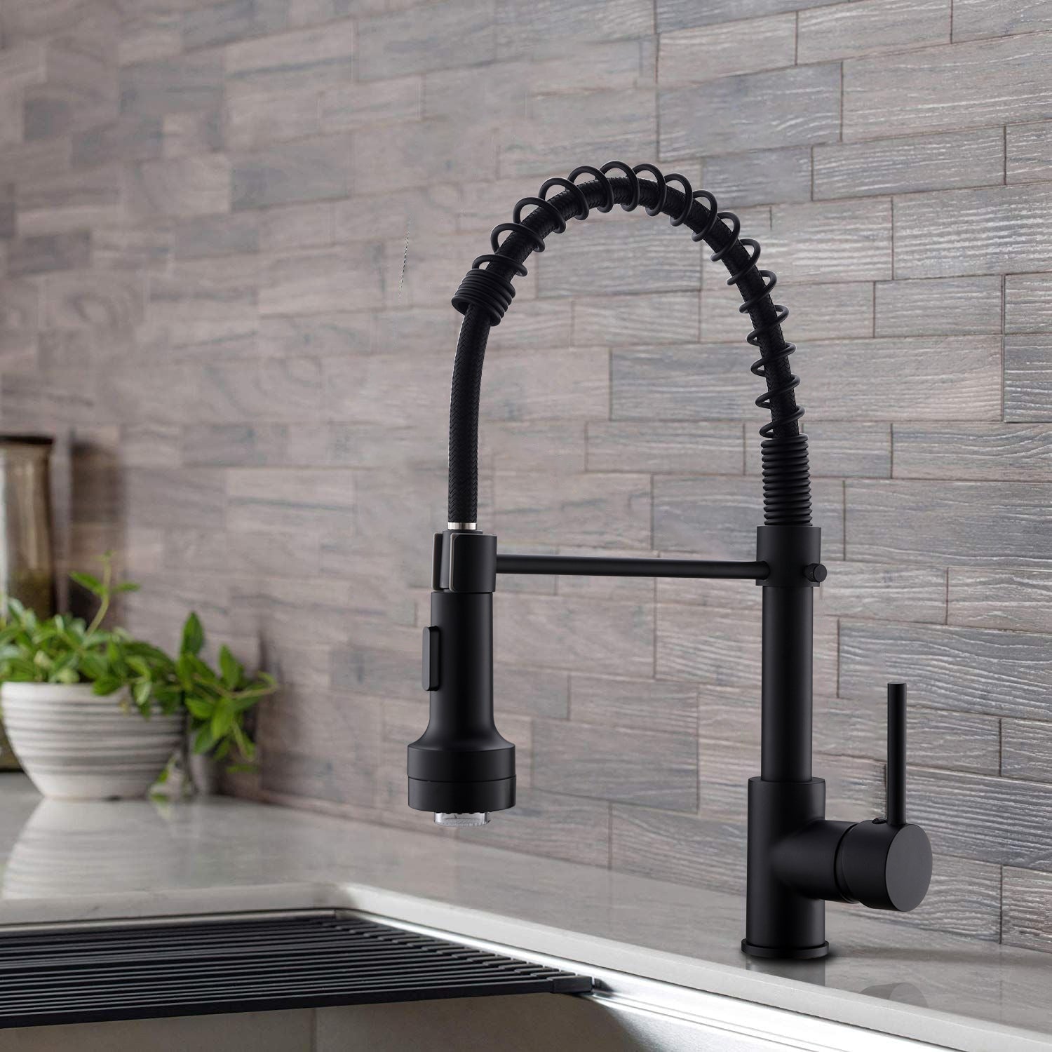 Single Handle Pull Down Sprayer Kitchen Faucet with 360° Rotation and LED Lights in Matte Black — thumbnail 2
