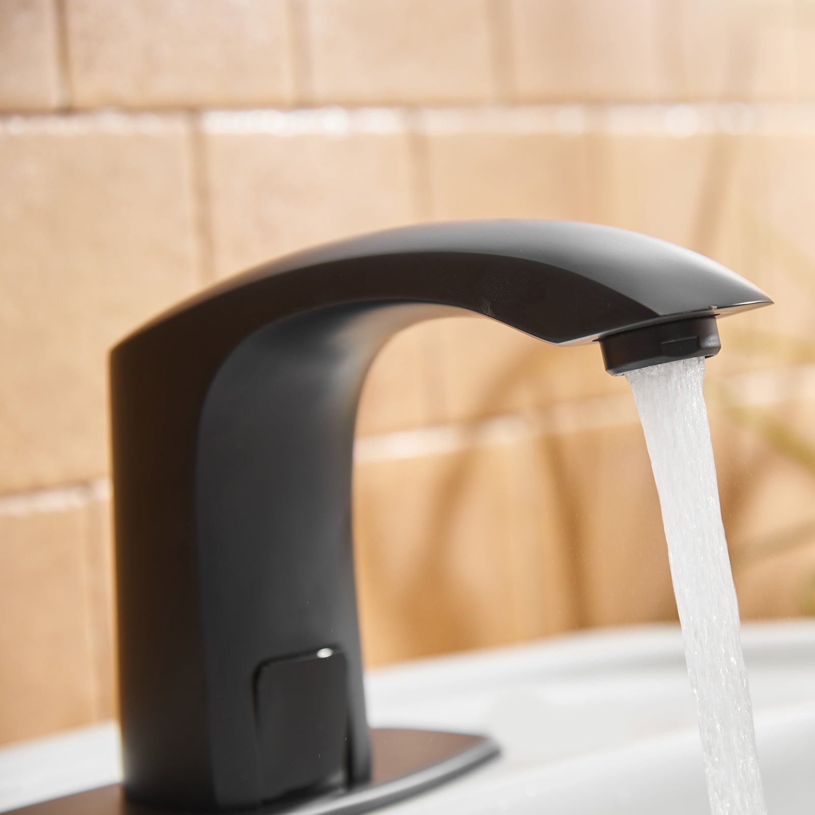 Automatic Sensor Touchless Bathroo Faucet With Deck Plate — thumbnail 3
